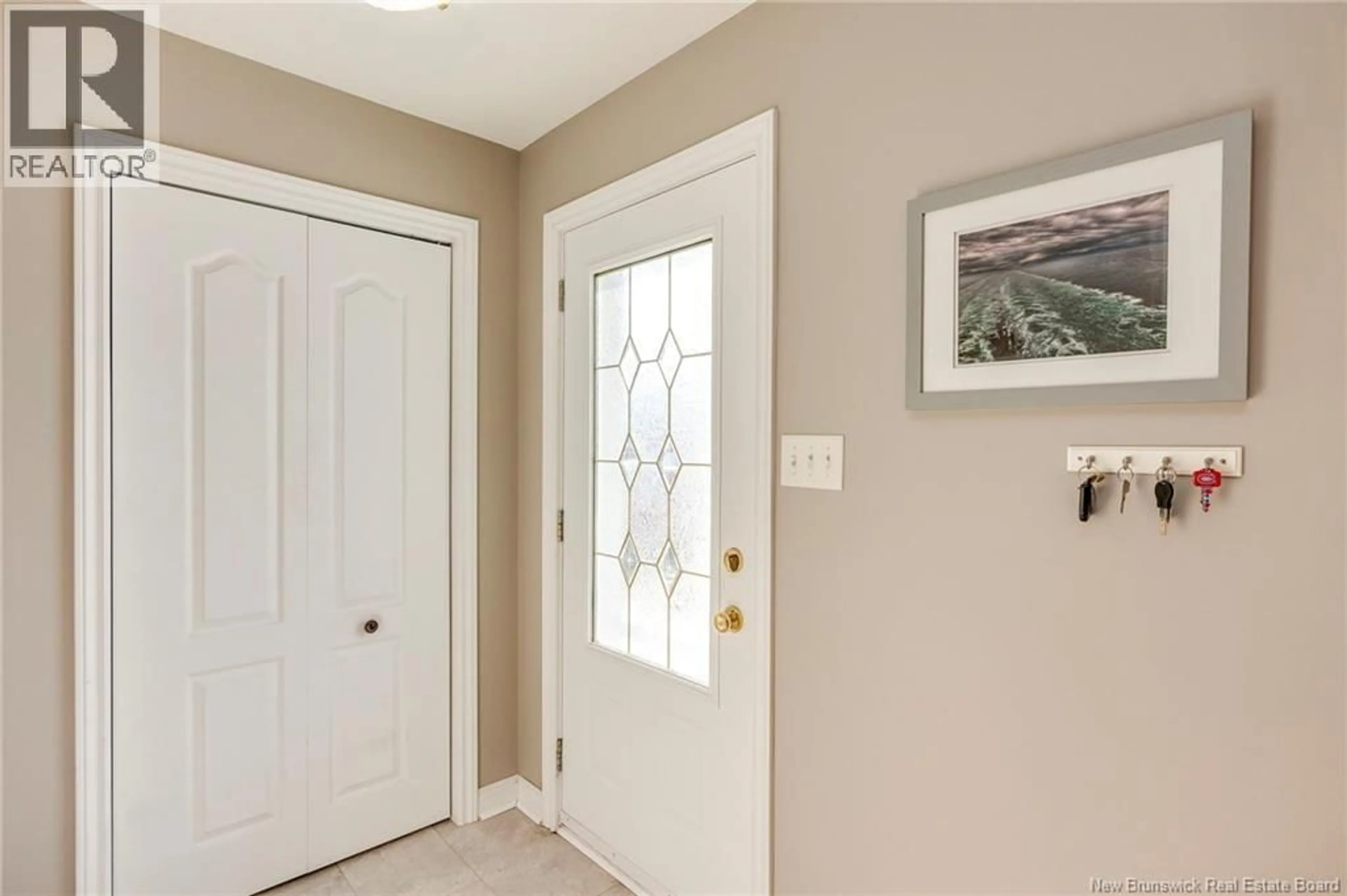 Indoor entryway for 50 FIRMIN STREET, Dieppe New Brunswick E1A7T1