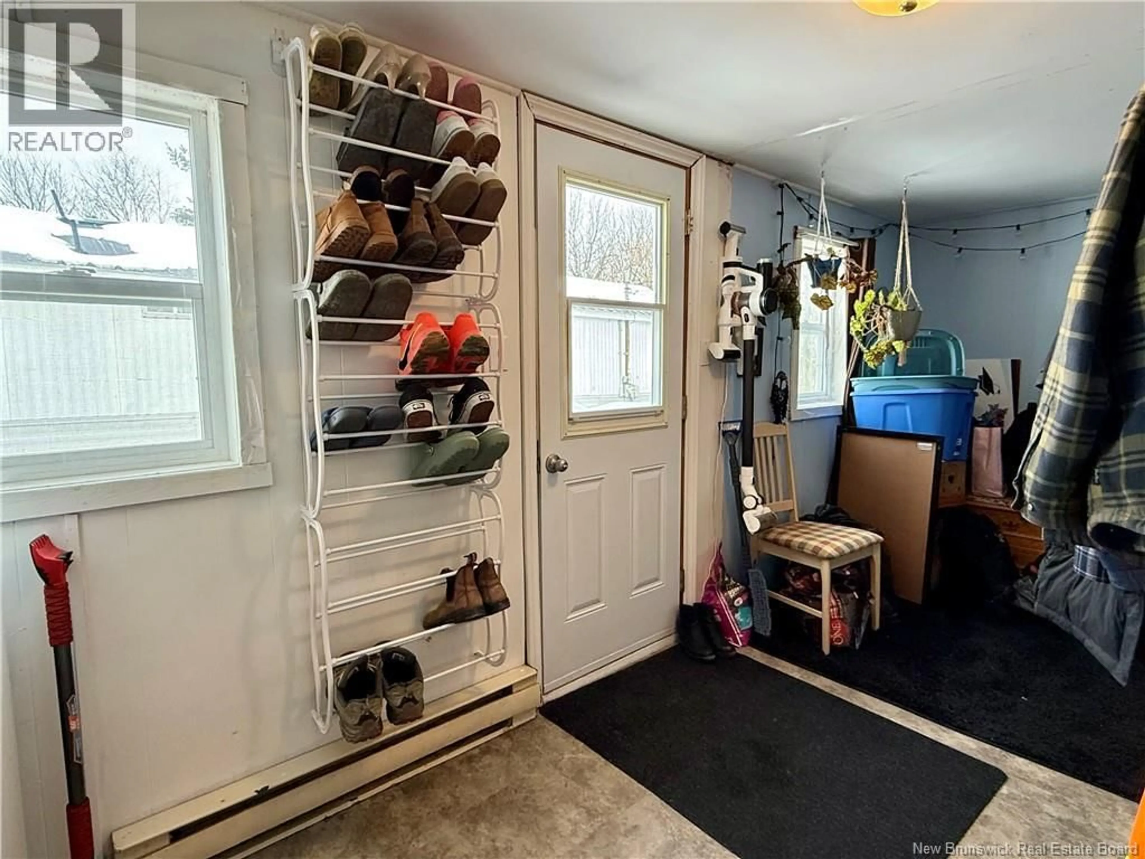 Indoor entryway for 12 CHESTNUT STREET, Woodstock New Brunswick E7M1K3