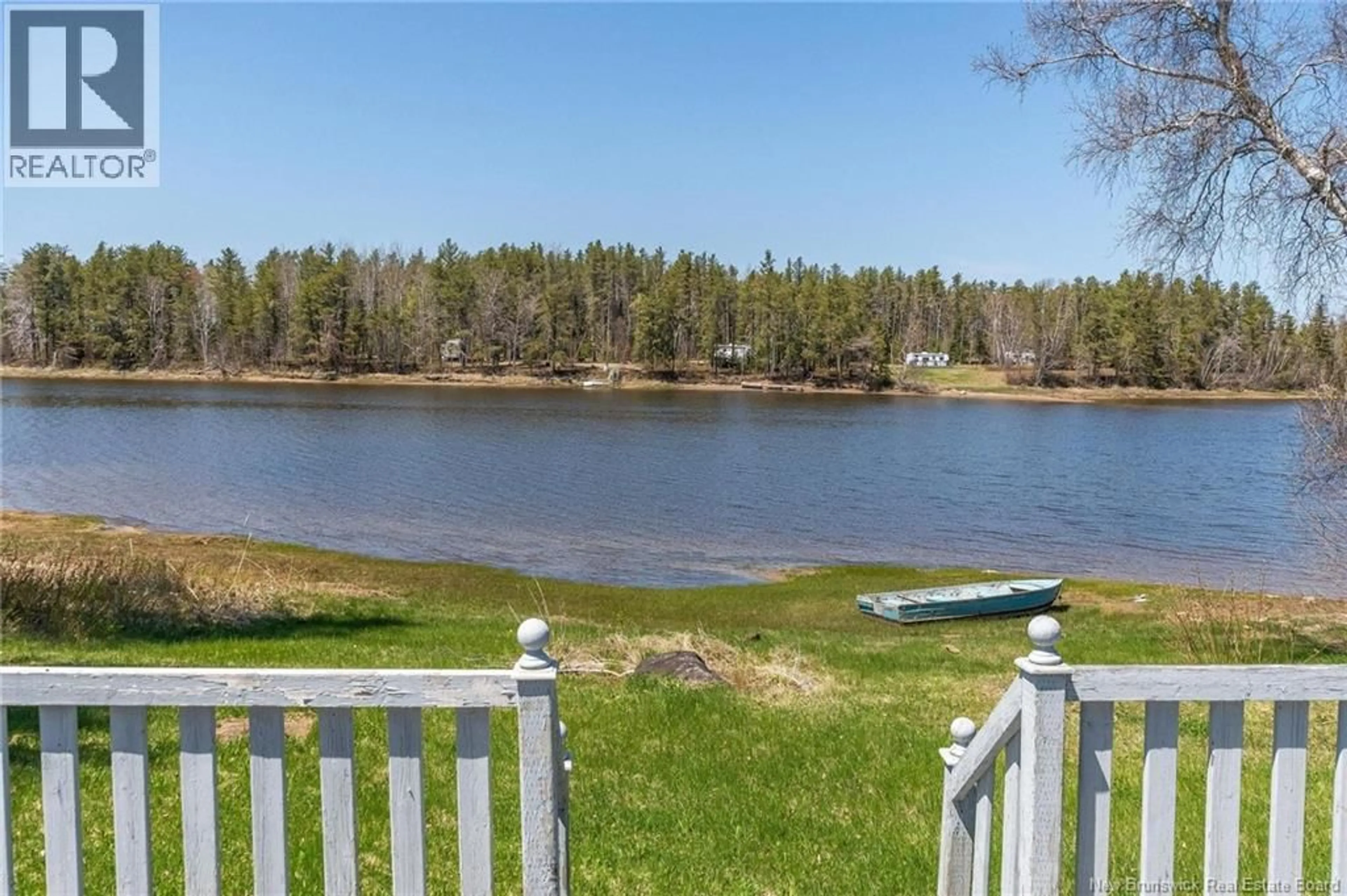 A pic from outside/outdoor area/front of a property/back of a property/a pic from drone, water/lake/river/ocean view for 90 PASCAL, Aldouane New Brunswick E4W5G7