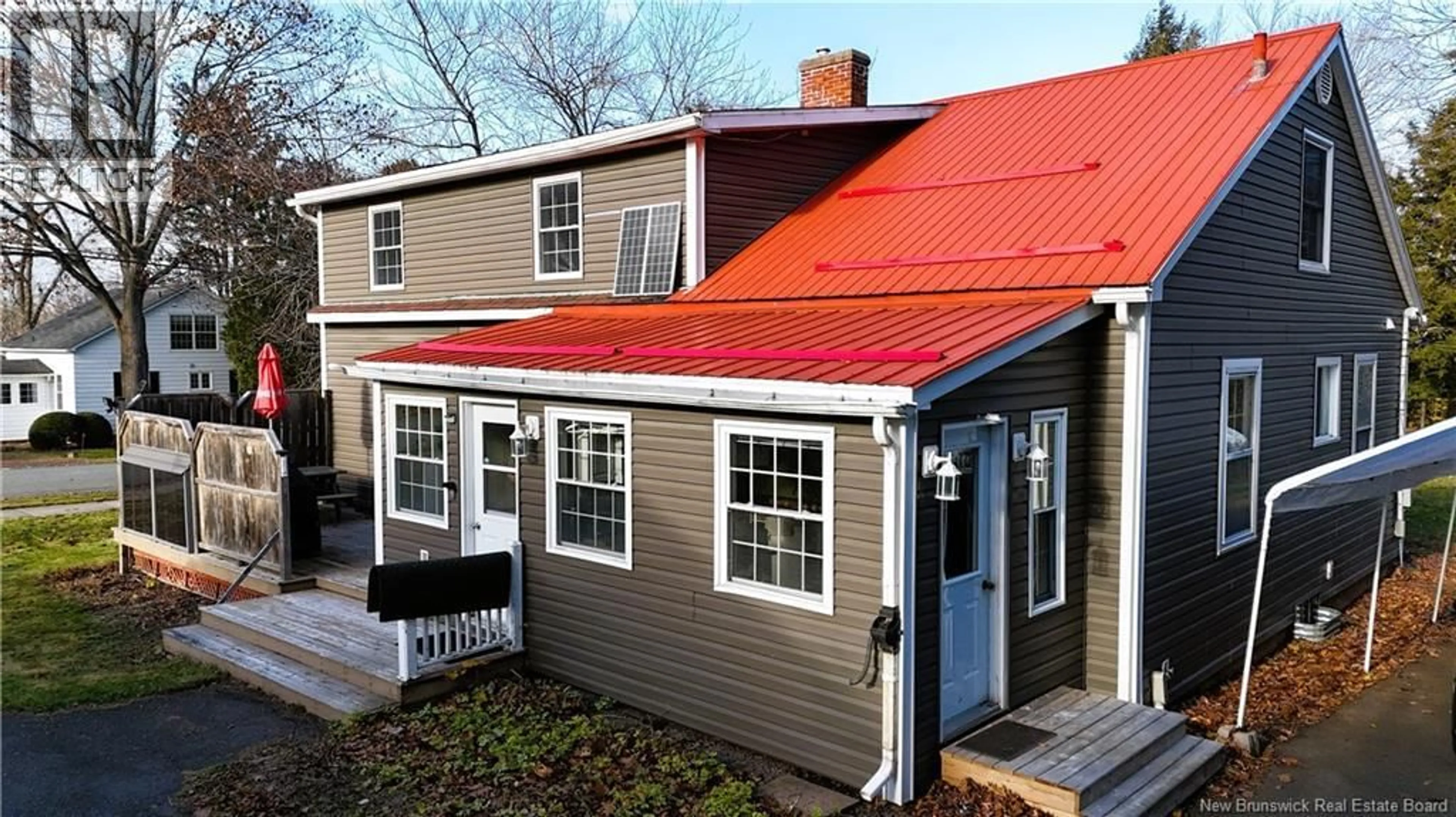 Home with vinyl exterior material, street for 1116 LINCOLN ROAD, Fredericton New Brunswick E3B8C8