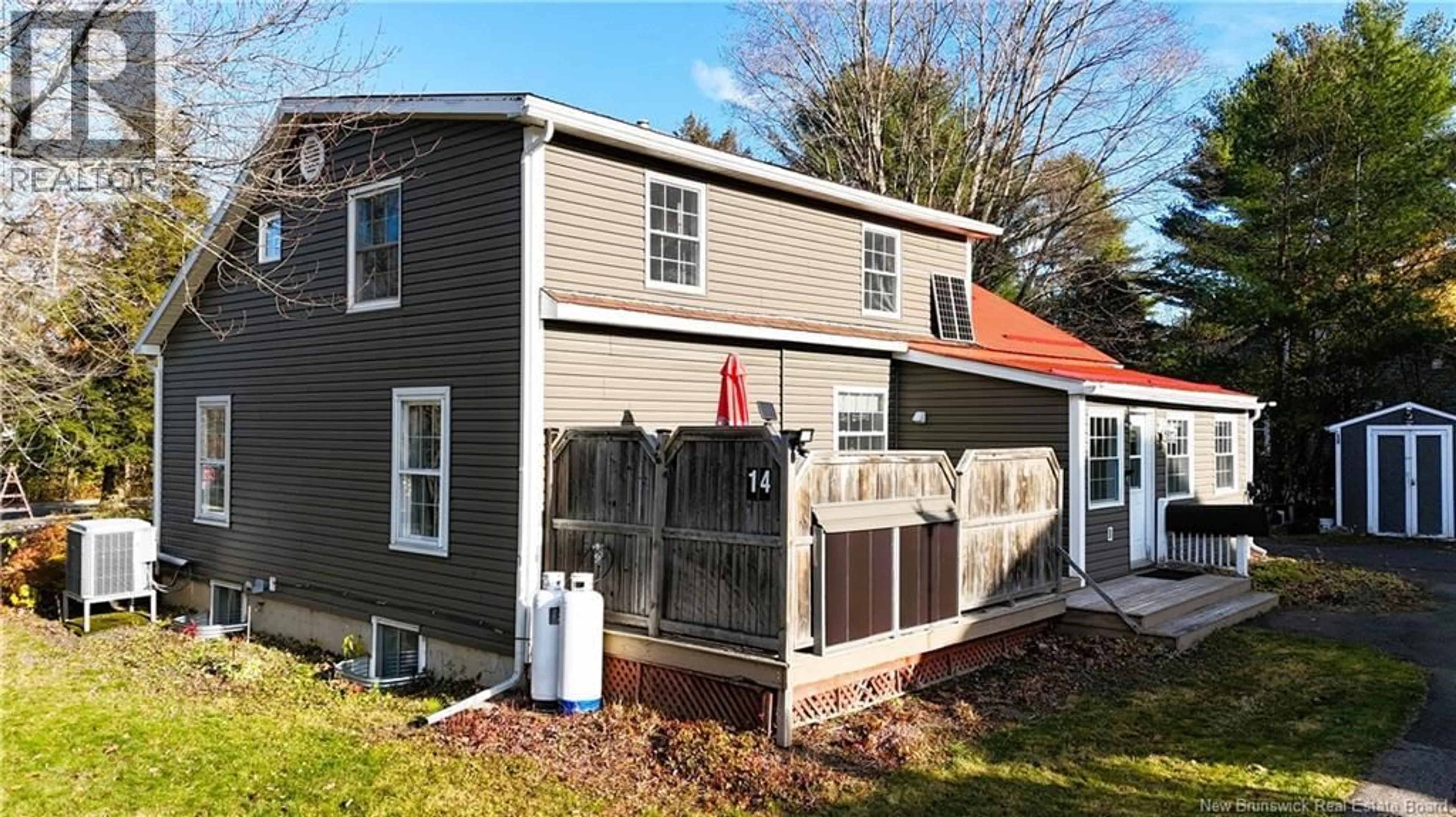 Home with vinyl exterior material, street for 1116 LINCOLN ROAD, Fredericton New Brunswick E3B8C8