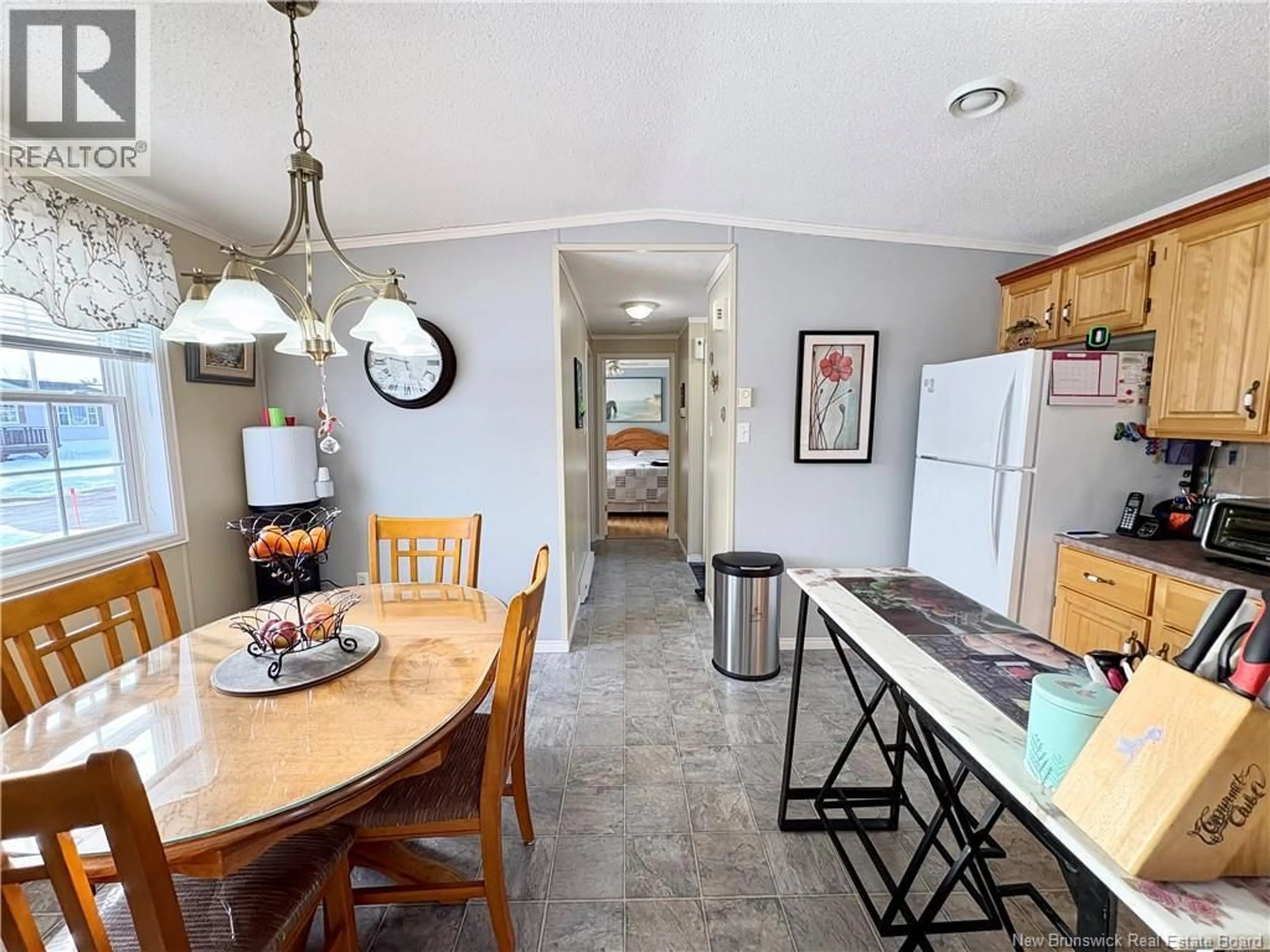 Open concept kitchen, ceramic/tile floor for 130 NEPISIGUIT, Dieppe New Brunswick E1A7N1