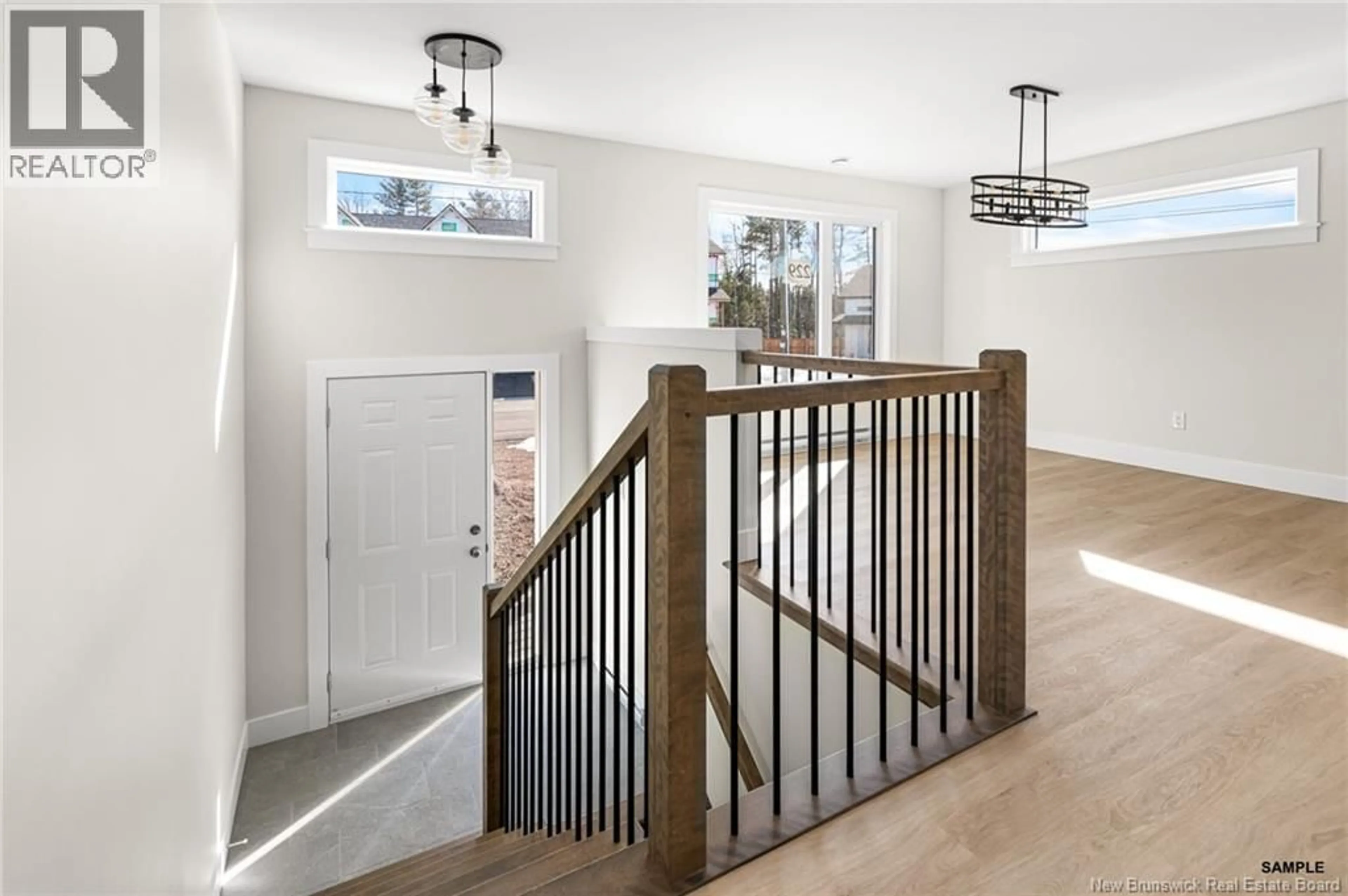 Indoor entryway for 254 DES ELEVES STREET, Dieppe New Brunswick E1A4V6