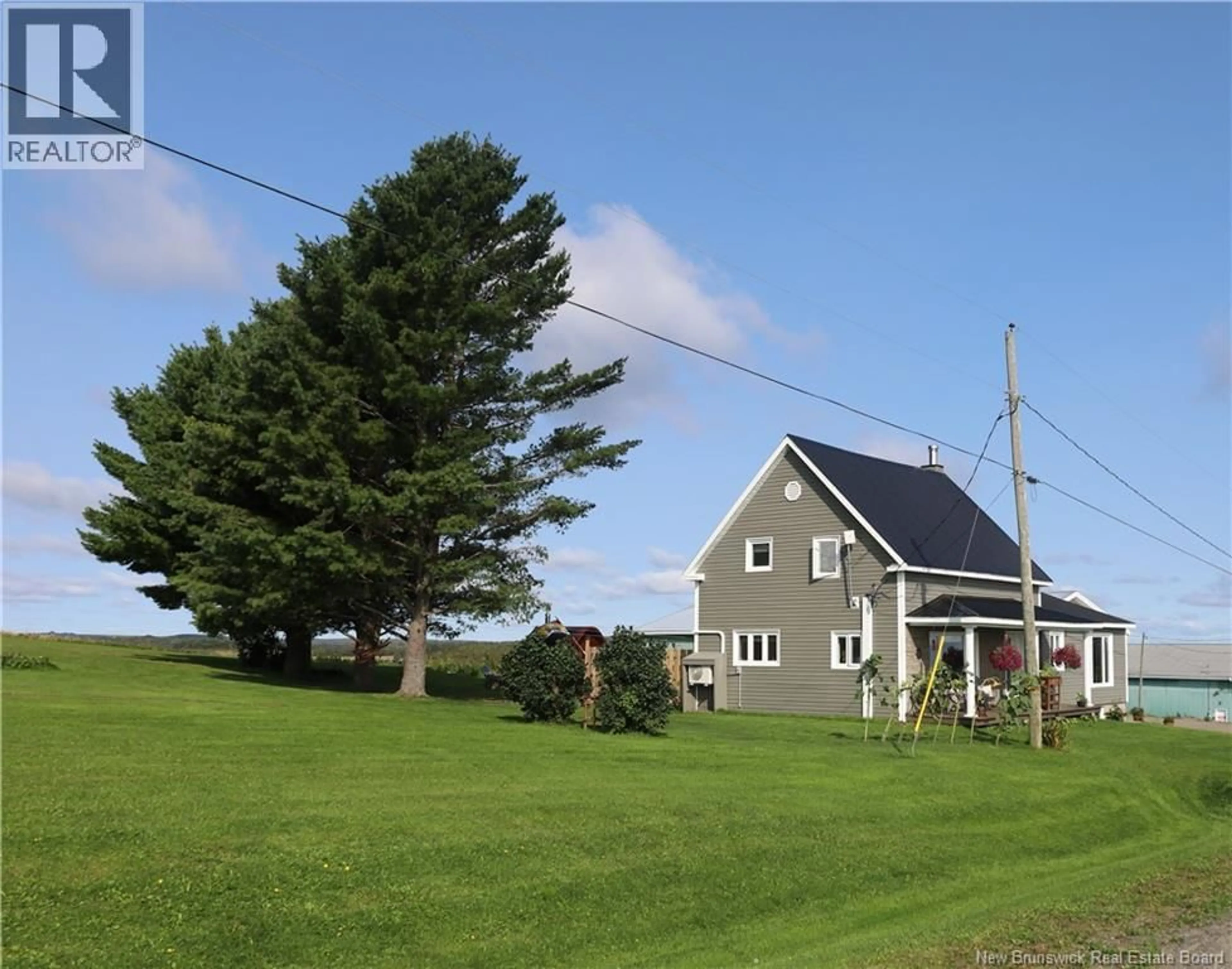 A pic from outside/outdoor area/front of a property/back of a property/a pic from drone, unknown for 770 MONTAGNE A COMEAU, Saint-André New Brunswick E3Y3G5