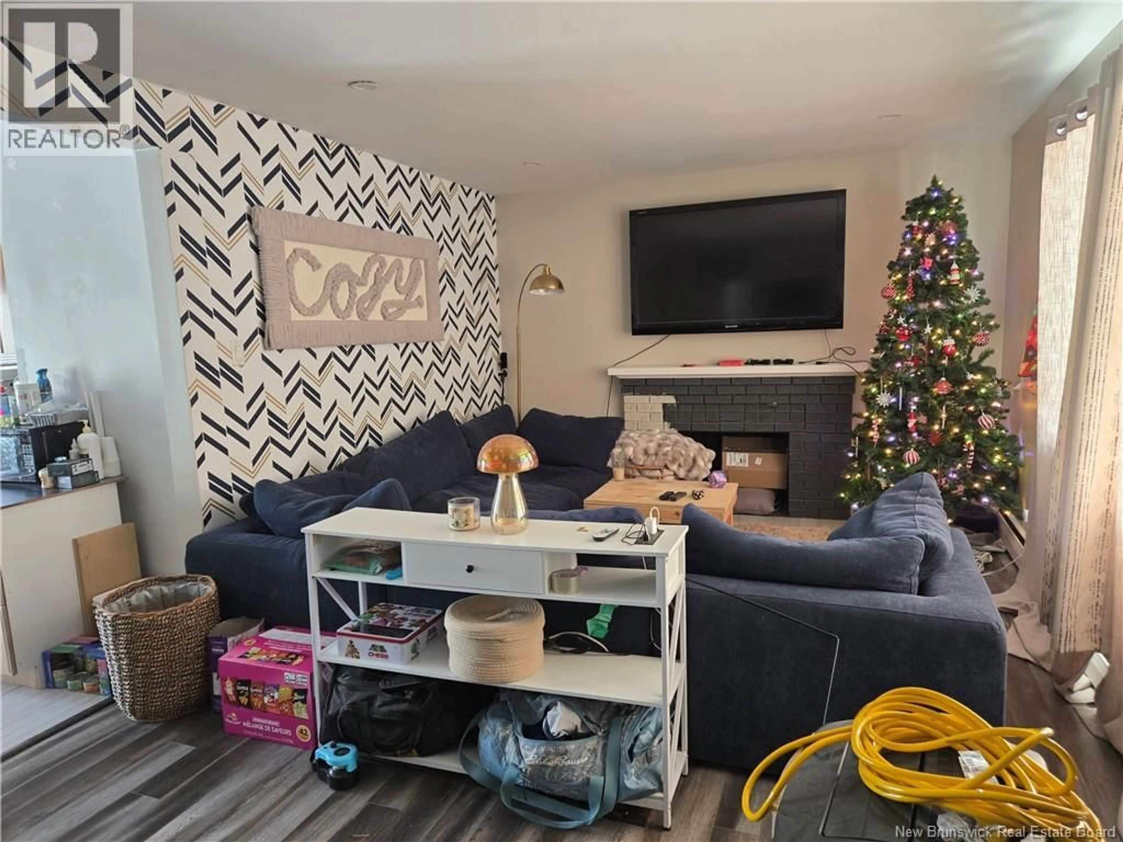 Living room with furniture, unknown for 89 MOUNT ROYAL BOULEVARD, Moncton New Brunswick E1E2V3