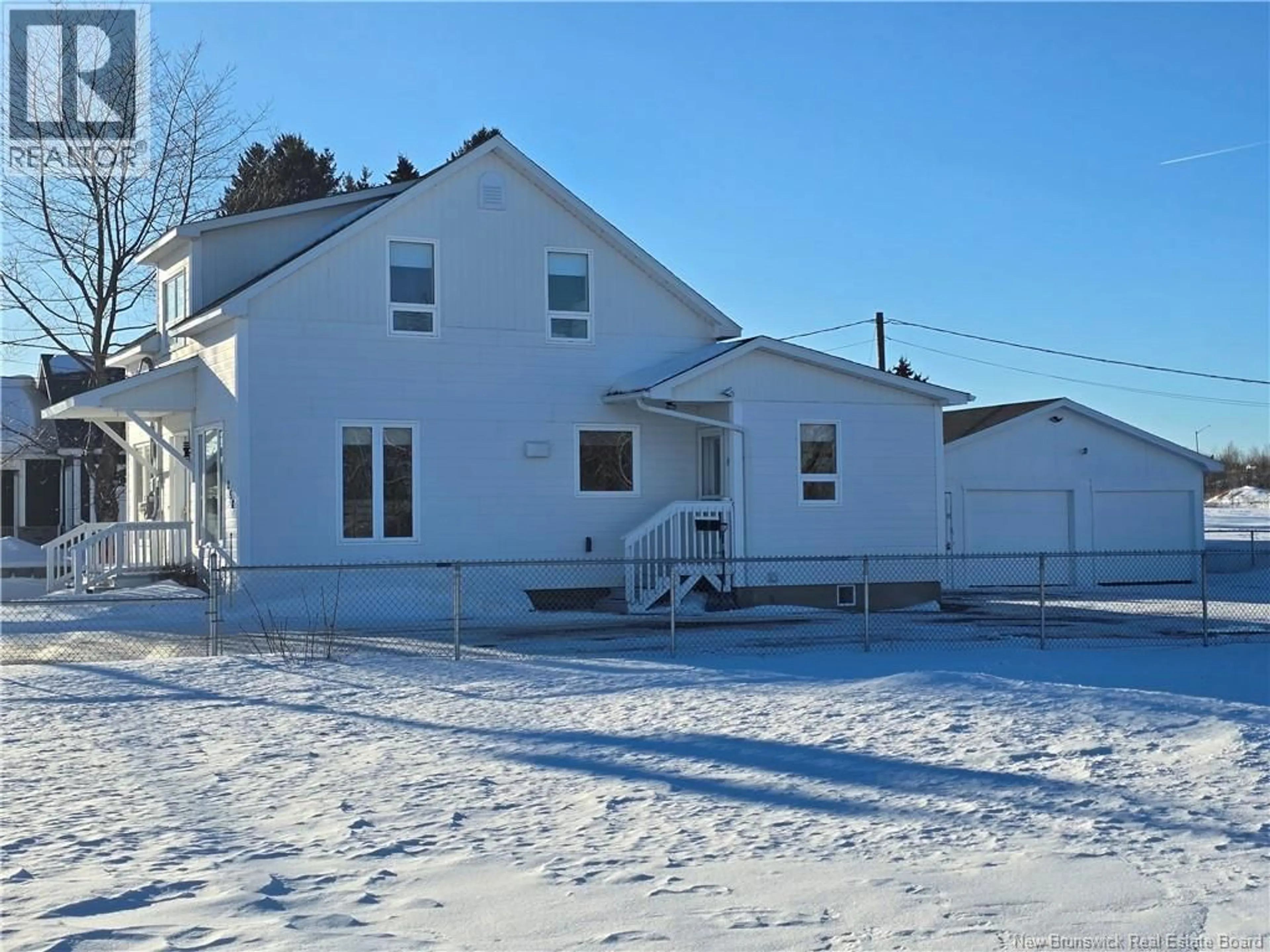 A pic from outside/outdoor area/front of a property/back of a property/a pic from drone, building for 258 PARC, Beresford New Brunswick E8K2E8