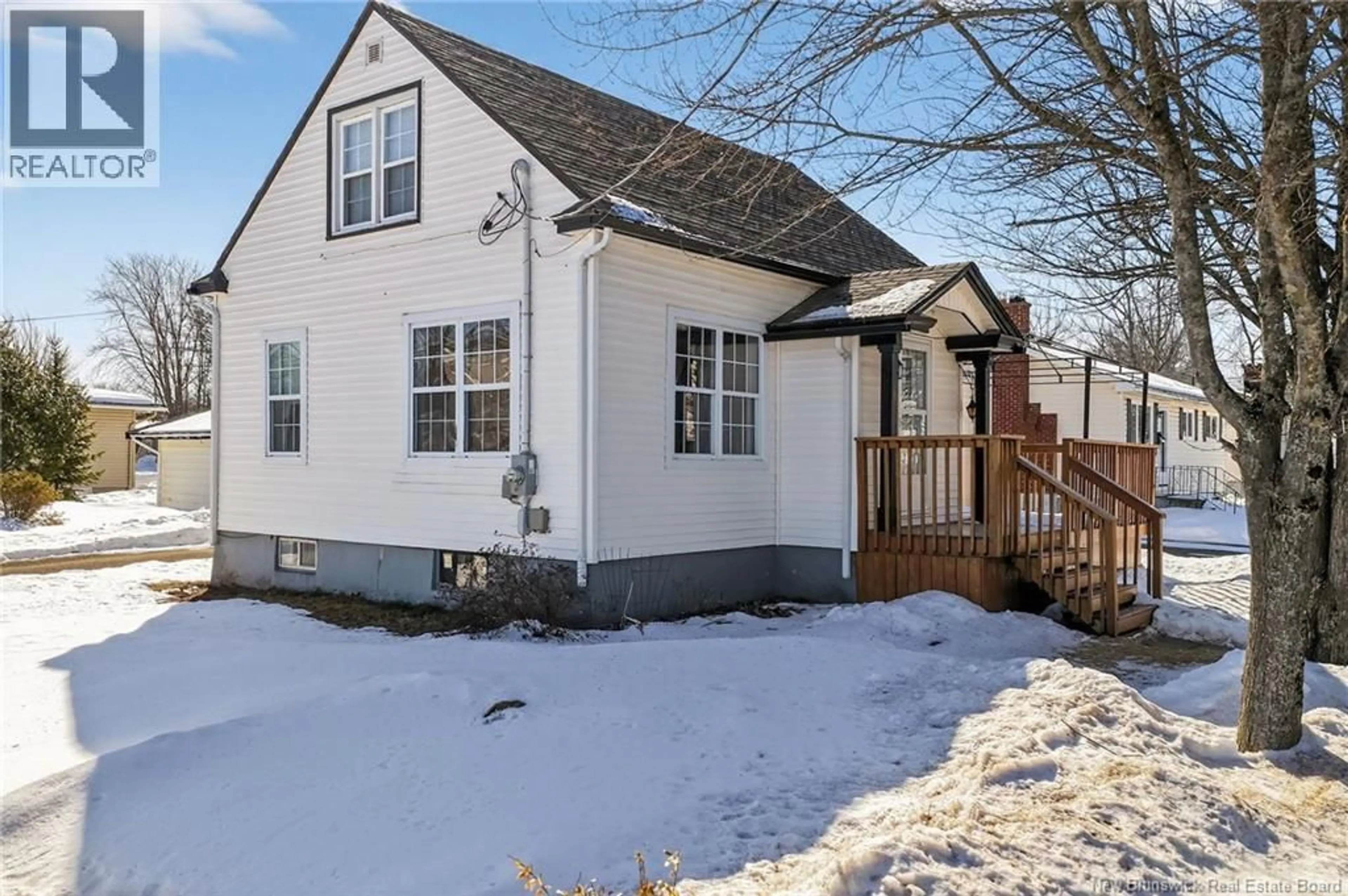 Home with vinyl exterior material, street for 20 CRANDALL STREET, Moncton New Brunswick E1C4C5