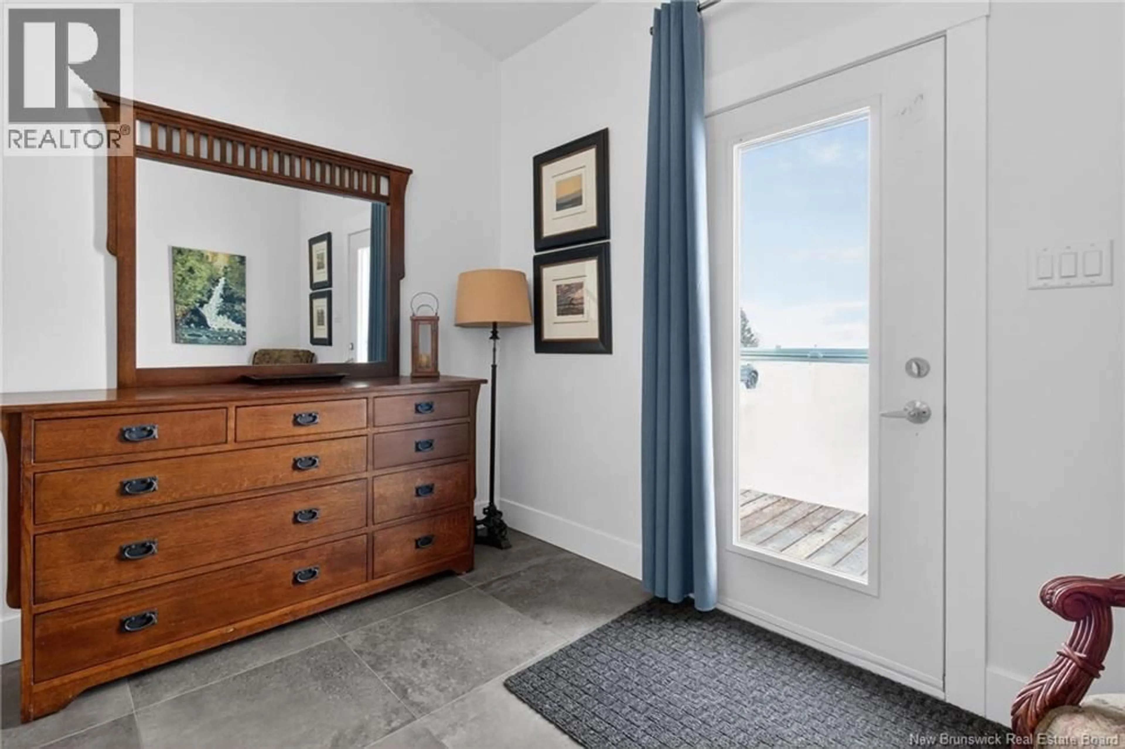 Indoor entryway for 2774 ROUTE 515, Sainte-Marie-De-Kent New Brunswick E4S2E7