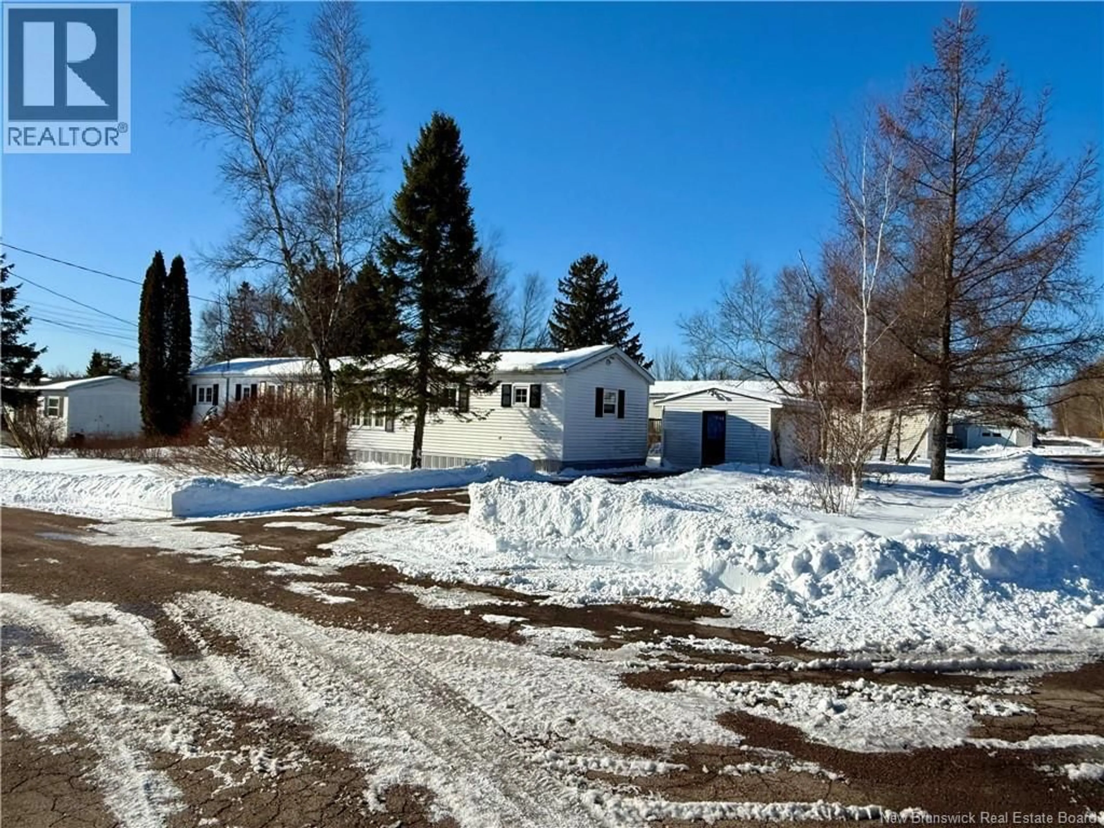 A pic from outside/outdoor area/front of a property/back of a property/a pic from drone, street for 11 GENEVA STREET, Moncton New Brunswick E1H2W2