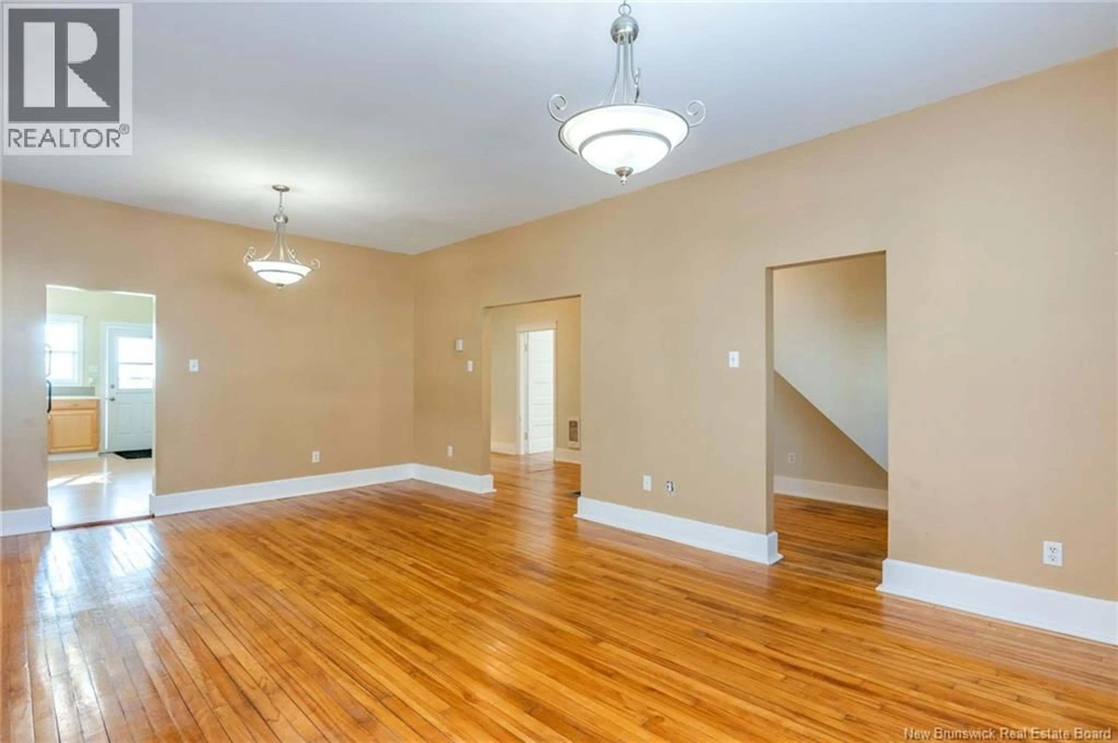 Unknown for 702-704 BEACONSFIELD AVENUE, Saint John New Brunswick E2M2K7