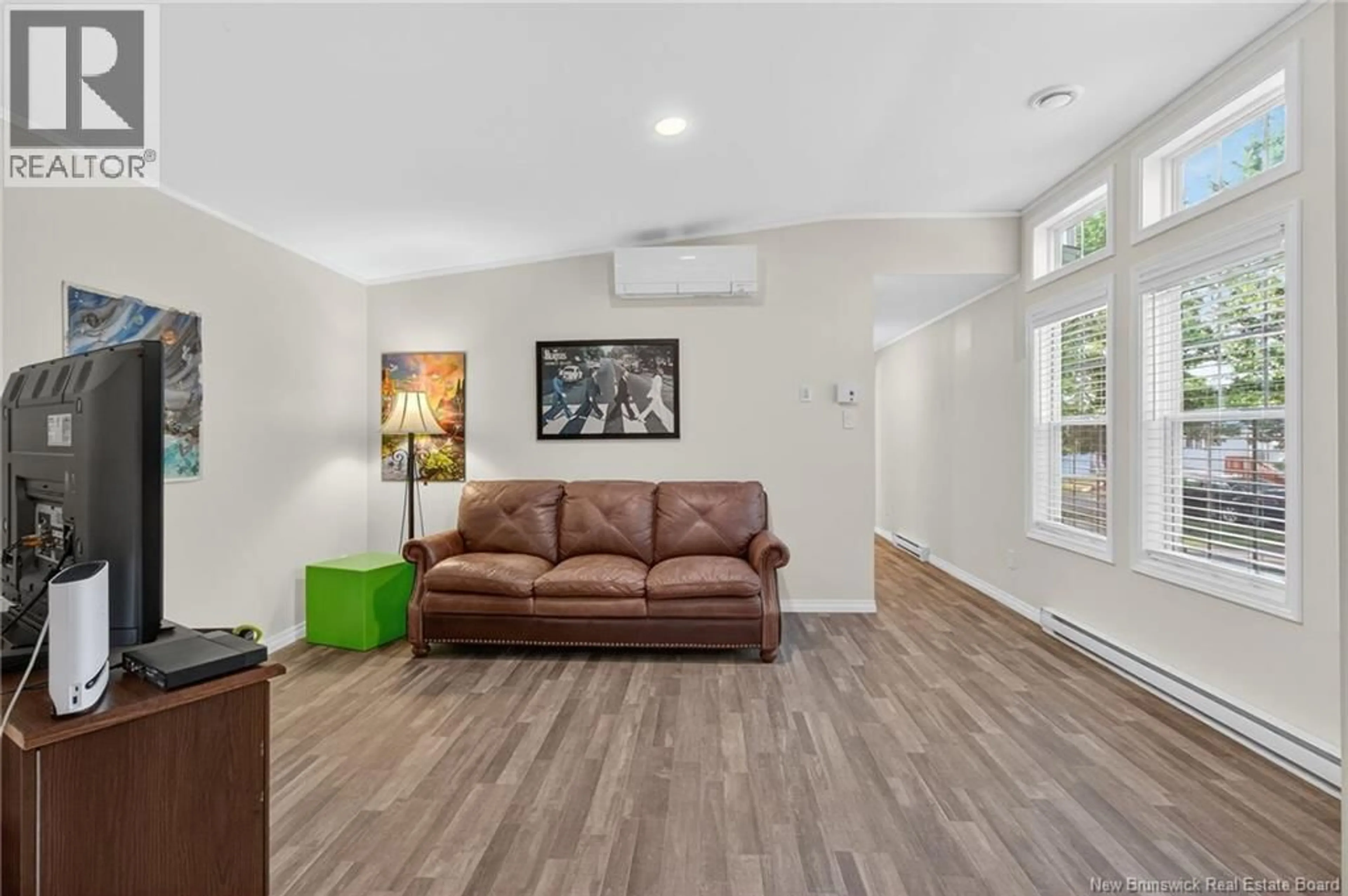 Unknown for 2 LARCHWOOD STREET, Moncton New Brunswick E1H2Y2