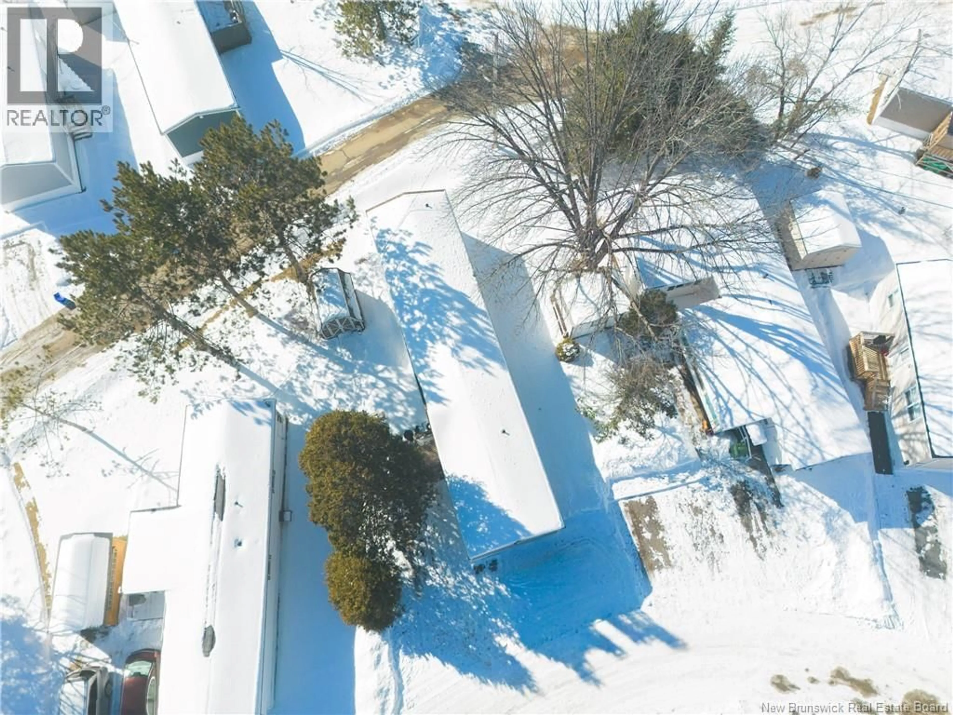 A pic from outside/outdoor area/front of a property/back of a property/a pic from drone, street for 133 CASSIDY CIRCLE, Fredericton New Brunswick E3B7N2