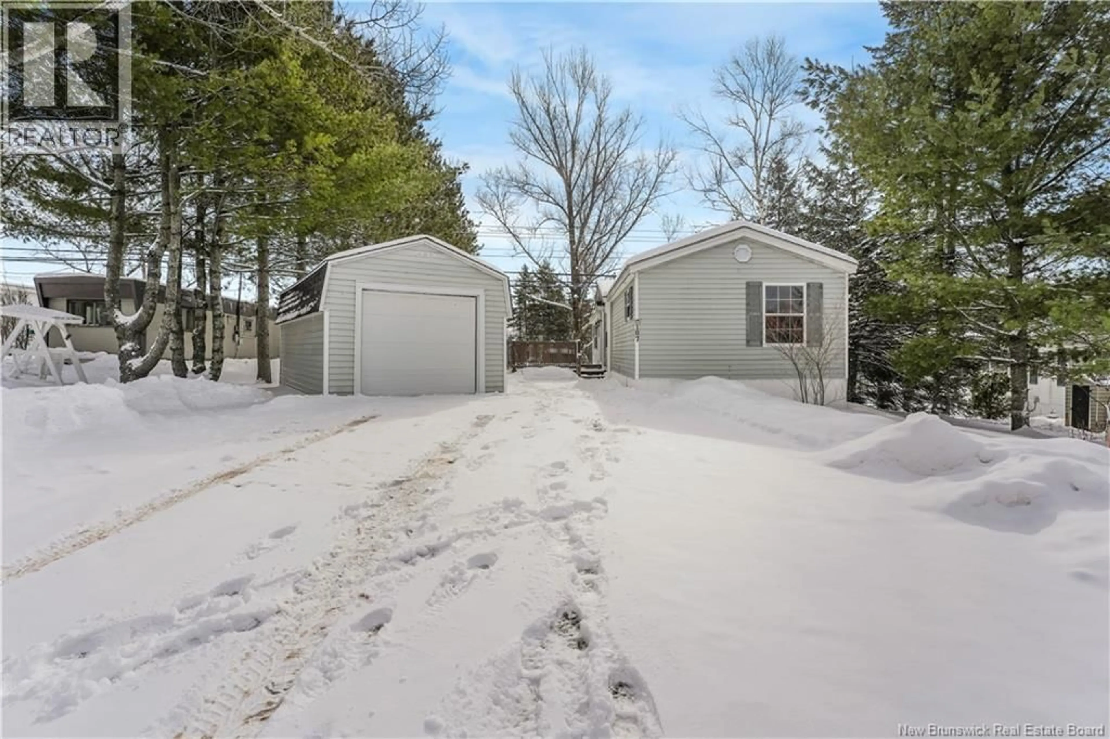 Shed for 107 HEDGEVIEW DRIVE, Fredericton New Brunswick E3B6R7