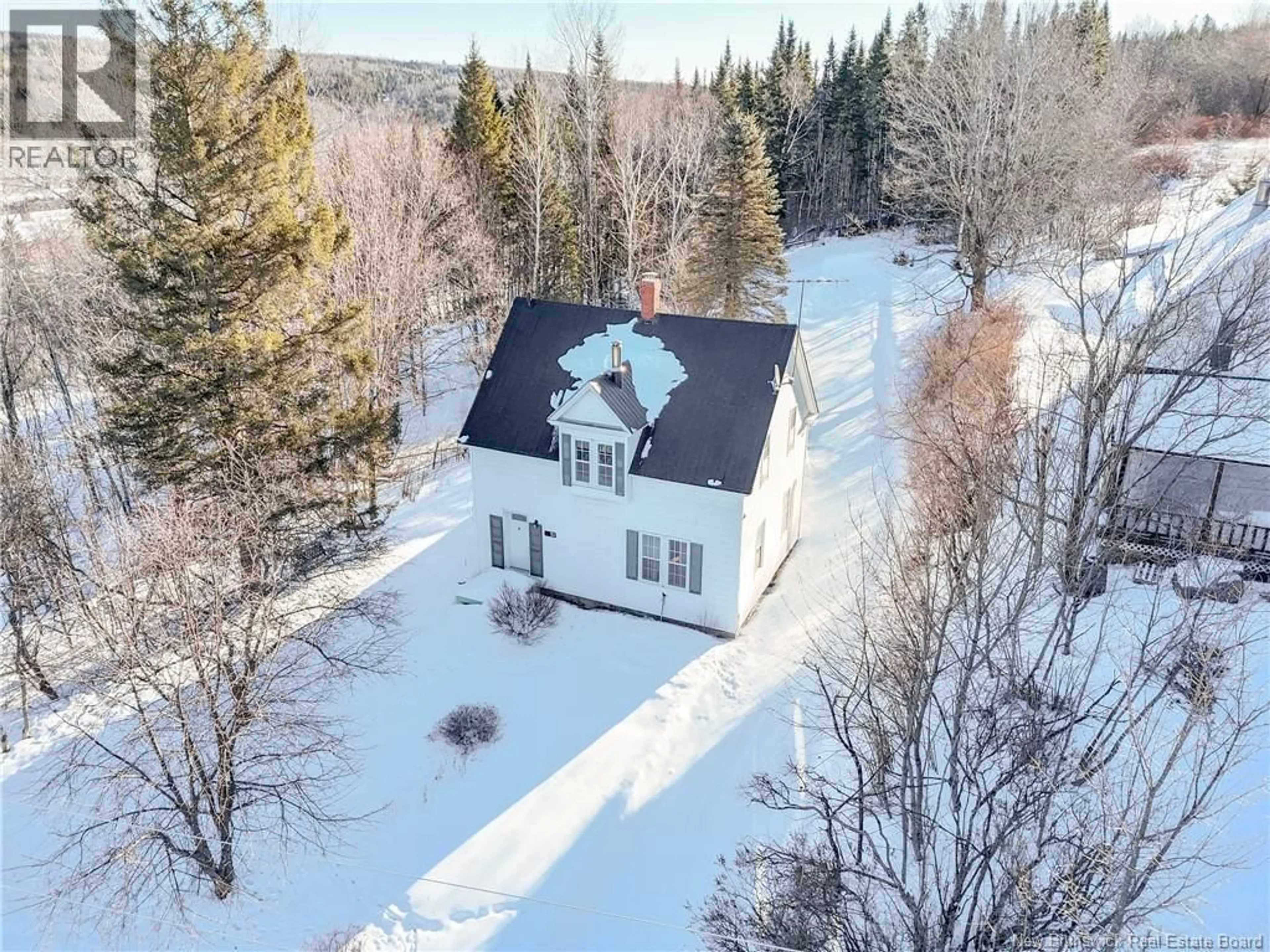 A pic from outside/outdoor area/front of a property/back of a property/a pic from drone, building for 51 MAIN STREET, Stanley New Brunswick E3B1A7
