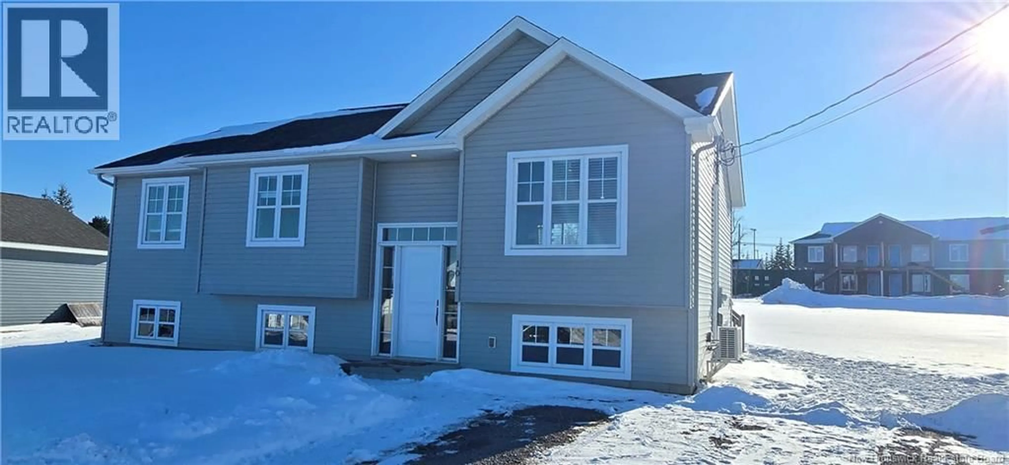 Home with vinyl exterior material, street for 10 LEANDRE STREET, Memramcook New Brunswick E4K0B9