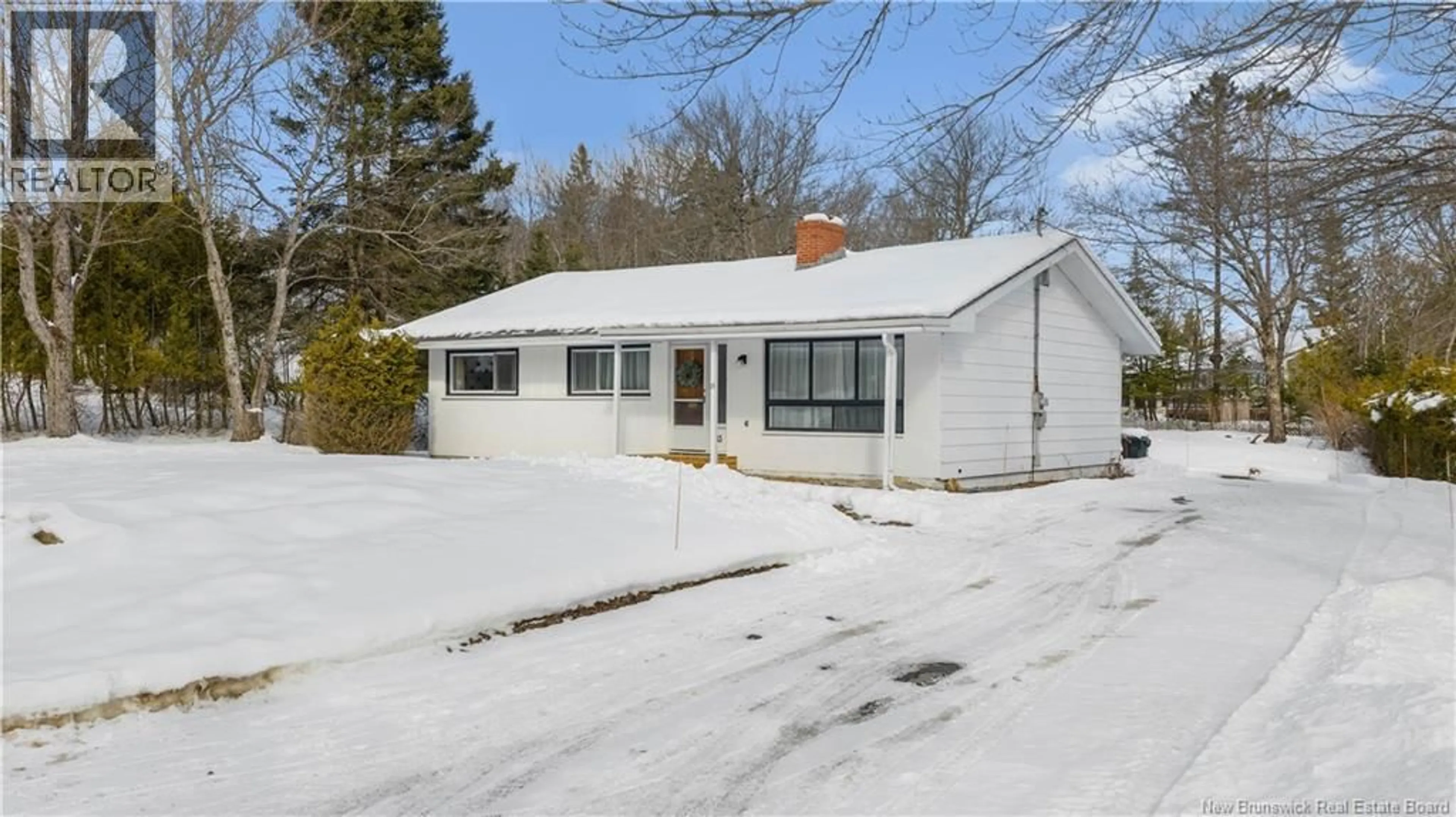 Unknown for 15 FOREST ROAD, Rothesay New Brunswick E2H1B4