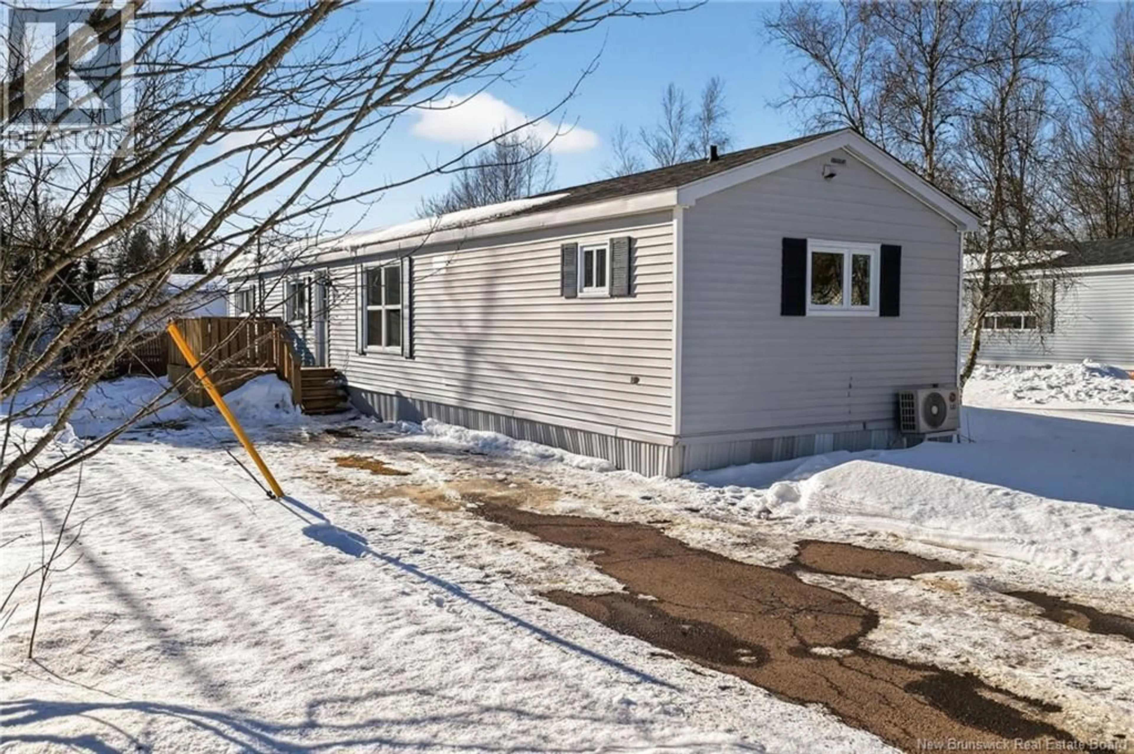Home with vinyl exterior material, street for 1 PURPLE MARTIN COURT, Moncton New Brunswick E1H2Z8