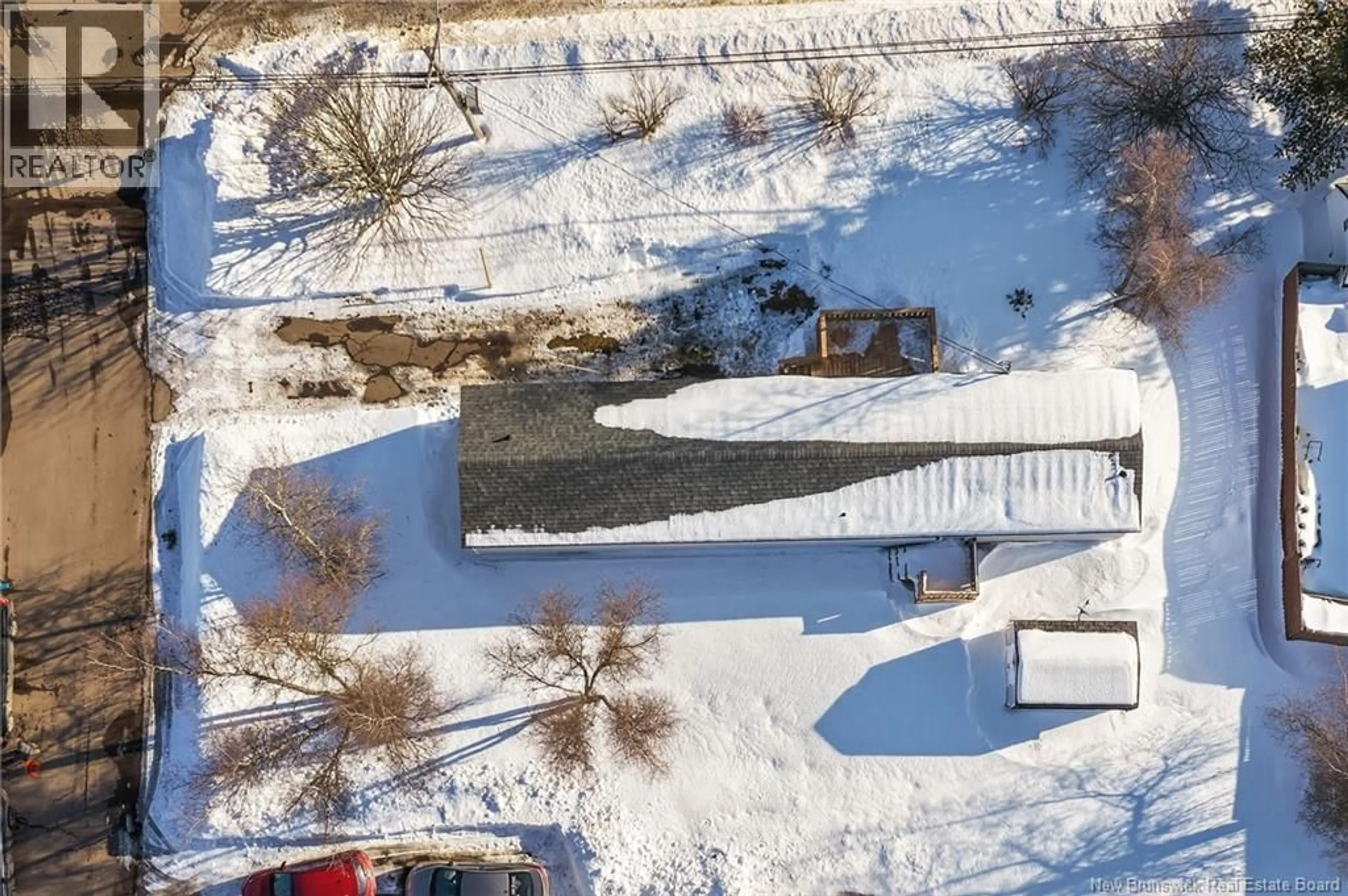A pic from outside/outdoor area/front of a property/back of a property/a pic from drone, unknown for 1 PURPLE MARTIN COURT, Moncton New Brunswick E1H2Z8