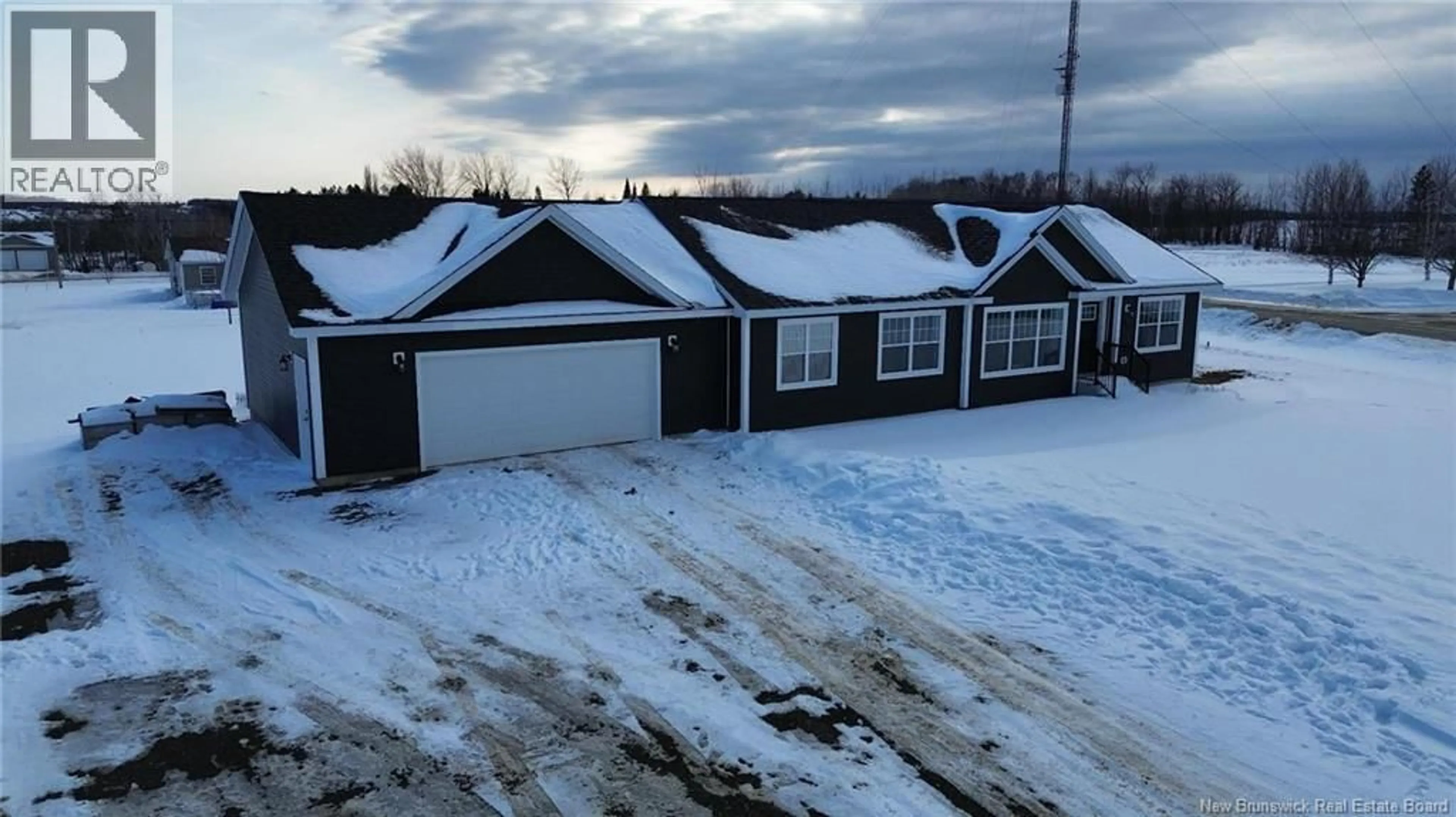 A pic from outside/outdoor area/front of a property/back of a property/a pic from drone, building for 27 SWEENEY STREET, Bedell New Brunswick E7M3N8