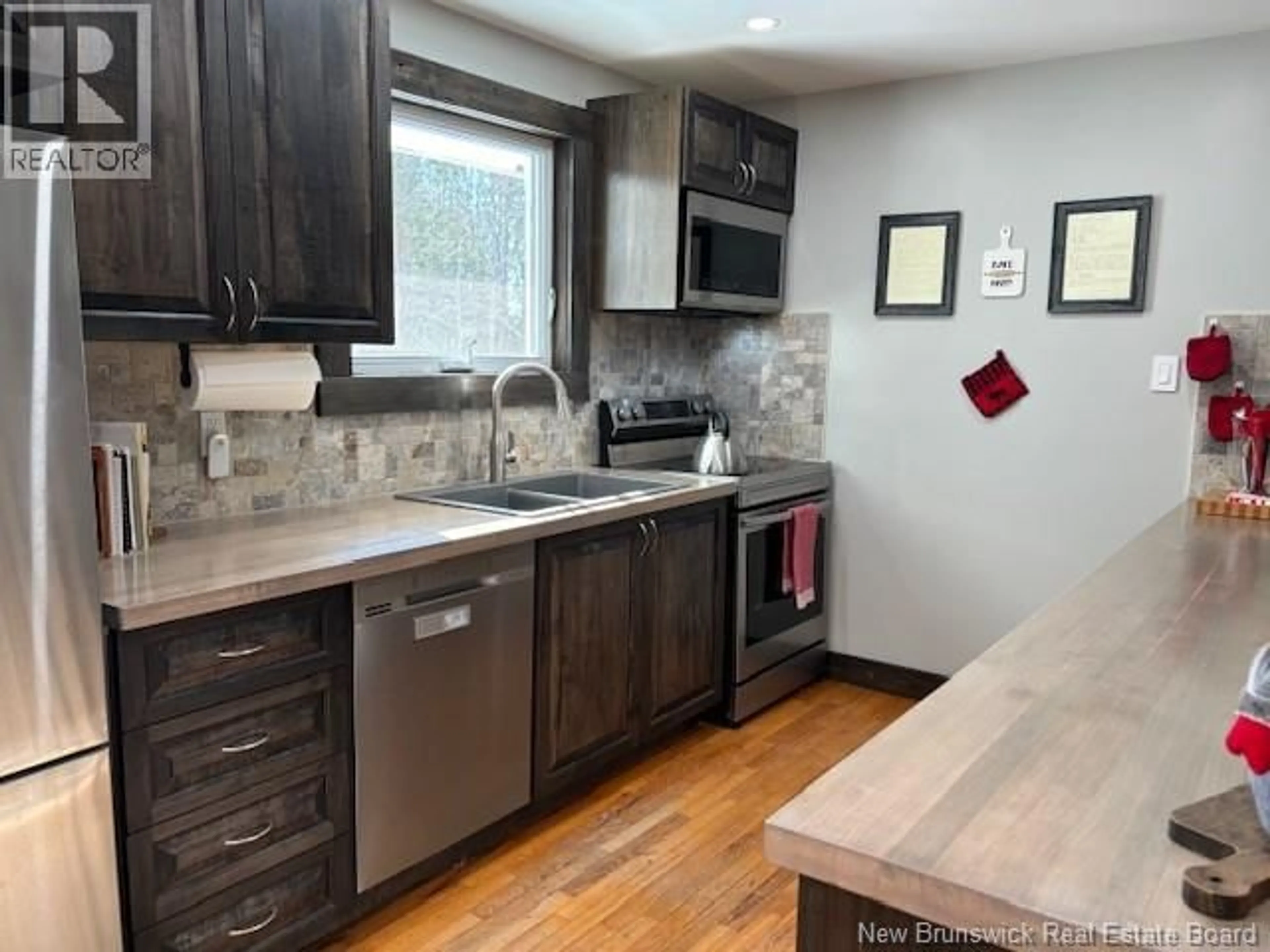 Unknown for 252 DARLINGS ISLAND ROAD, Darlings Island New Brunswick E5N6S3