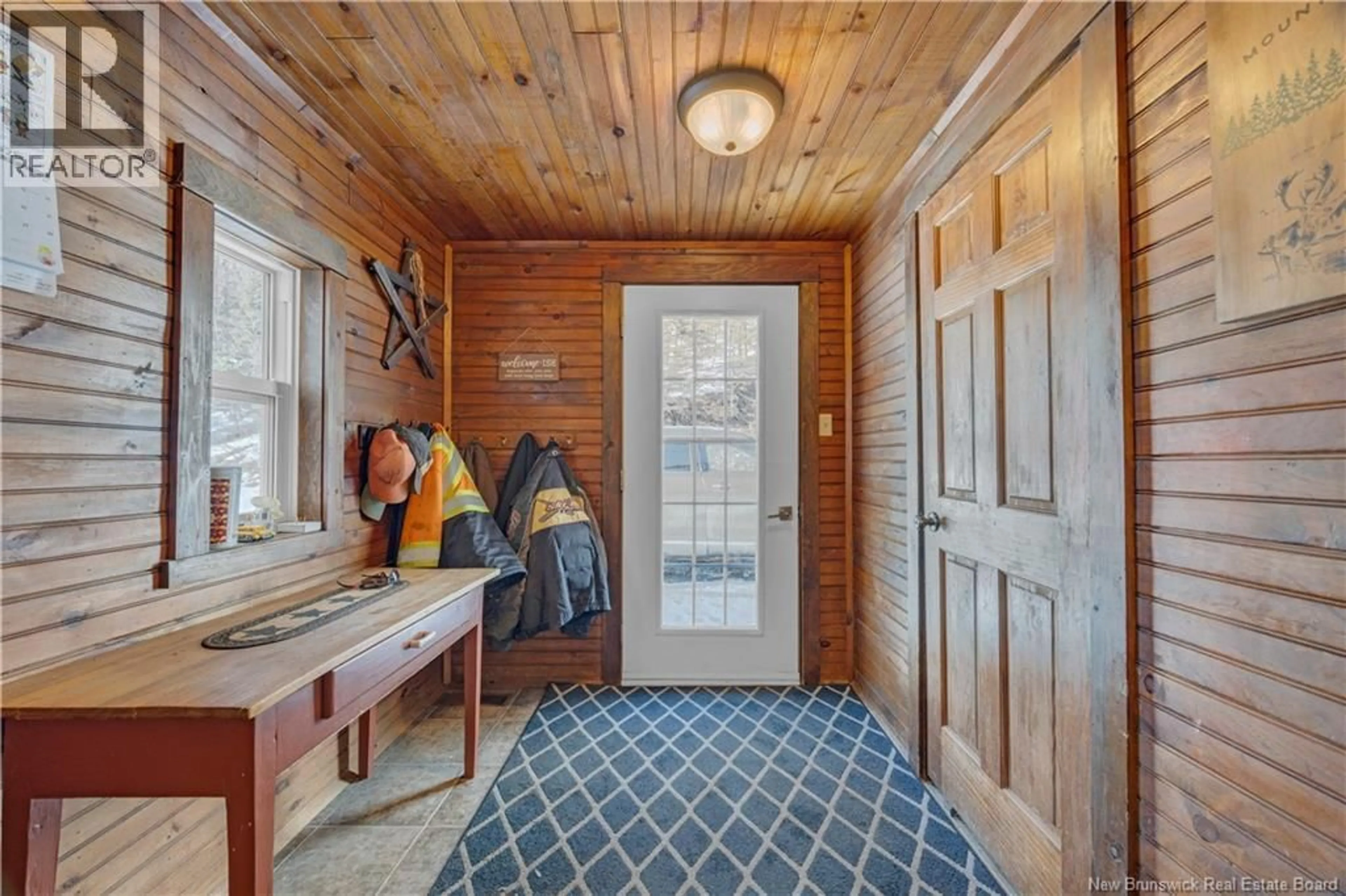 Indoor entryway for 471 CEDAR CAMP ROAD, Waterford New Brunswick E4E3H9