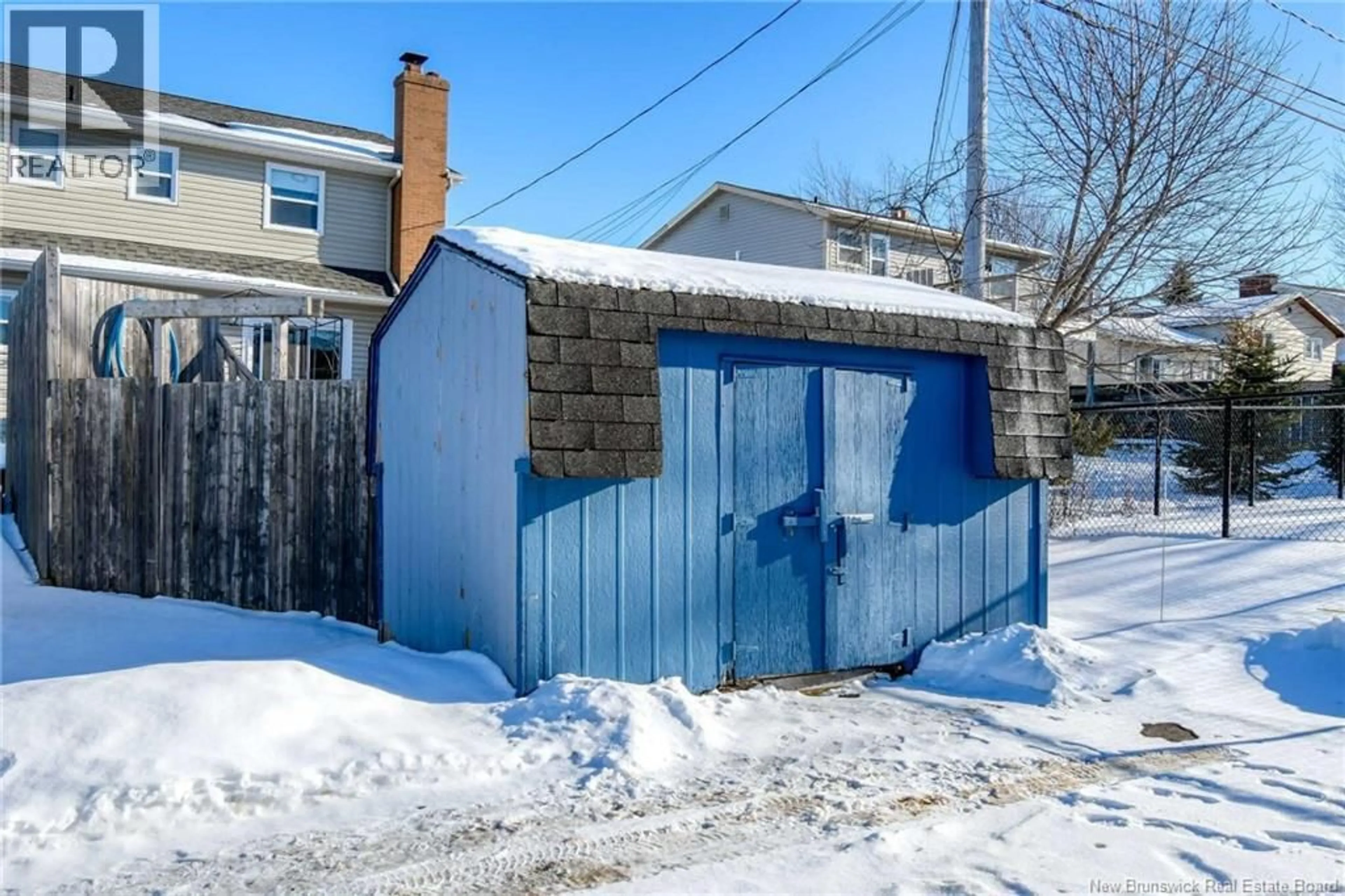 Shed for 800 FRAMPTON, Moncton New Brunswick E1G2A1