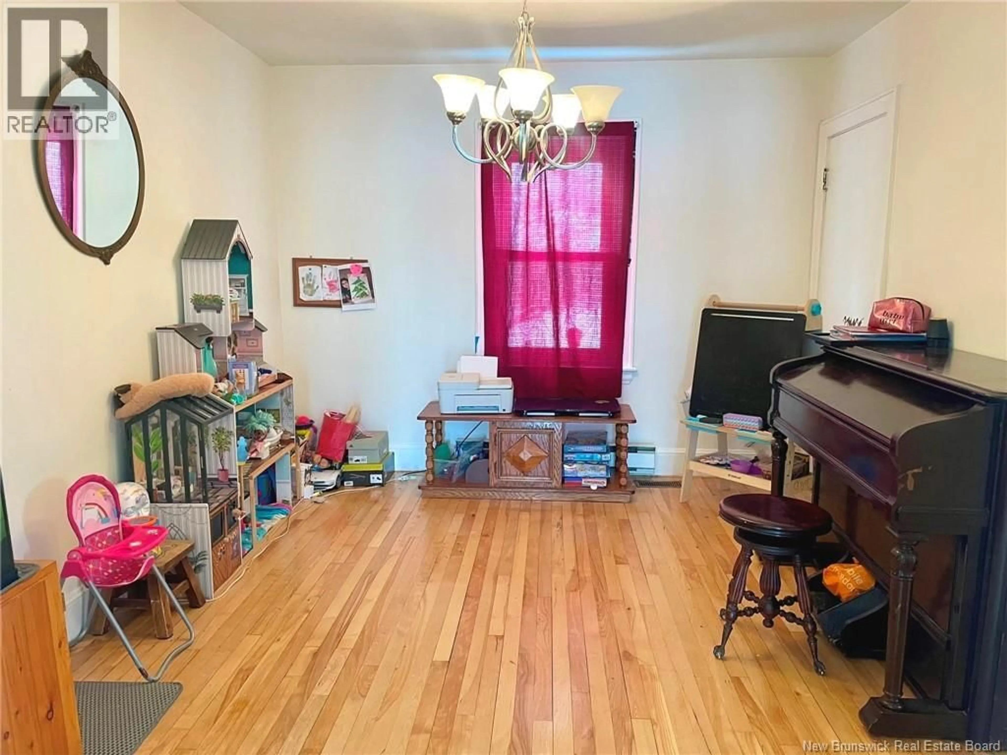 A pic of a room for 46 NORTH STREET, Moncton New Brunswick E1C5X6