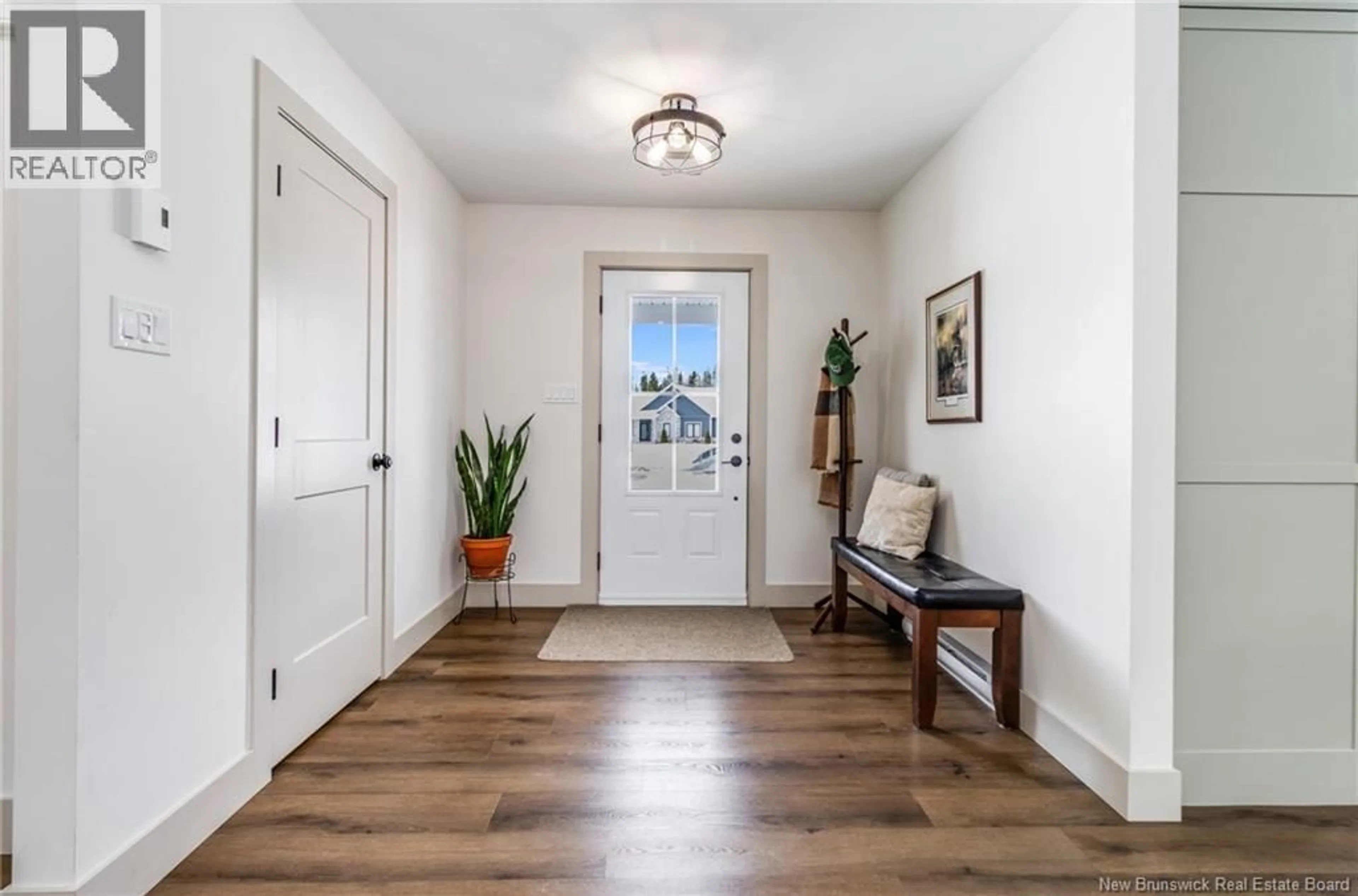 Indoor entryway for 87 FREEDOM STREET, Killarney Road New Brunswick E3G0Y1