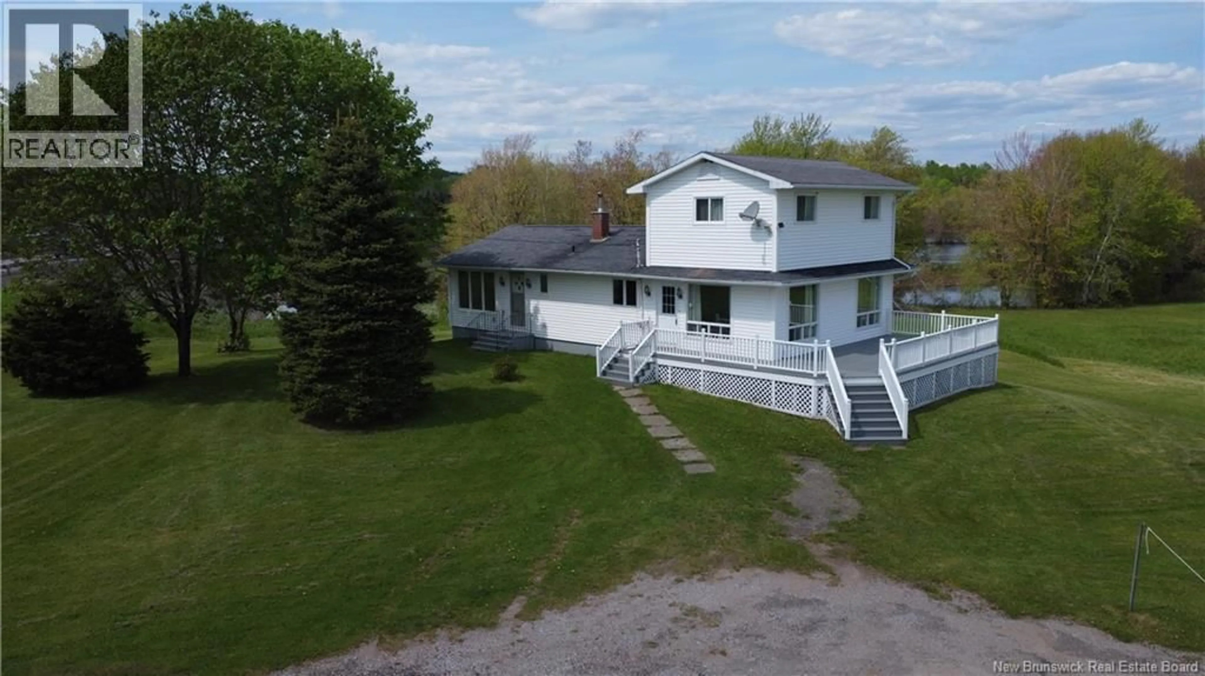 A pic from outside/outdoor area/front of a property/back of a property/a pic from drone, building for 11369 ROUTE 10, Coles Island New Brunswick E4C2T8