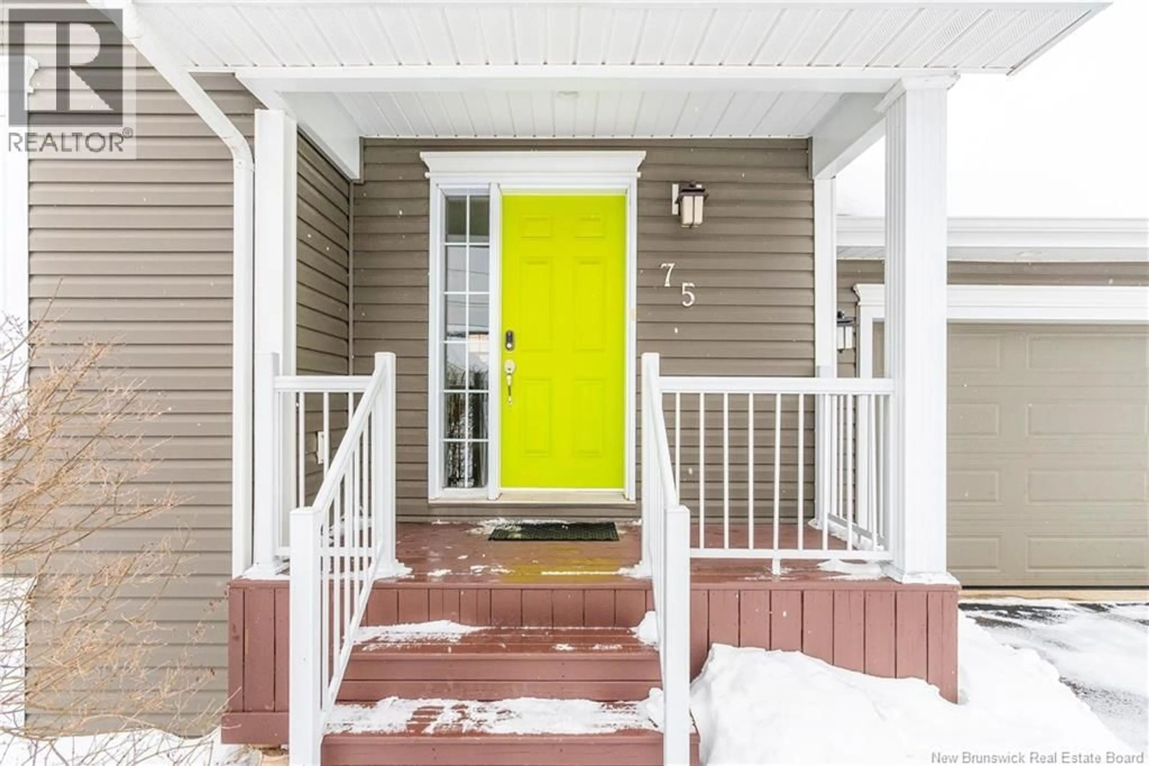 Indoor entryway for 75 ANASTASIA CRESCENT, Moncton New Brunswick E1E0E4