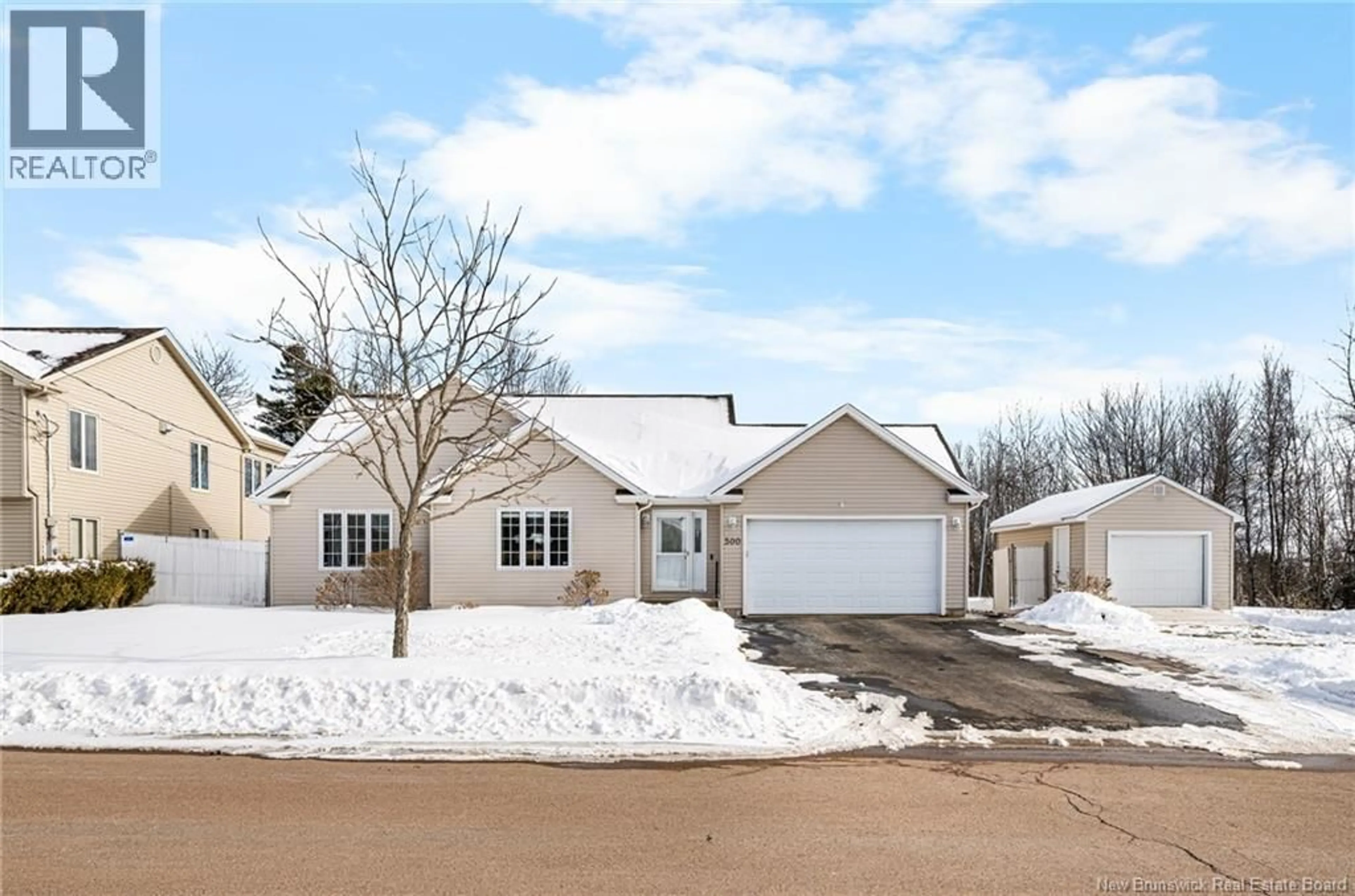 Unknown for 500 CONCORDE STREET, Moncton New Brunswick E1A8X1