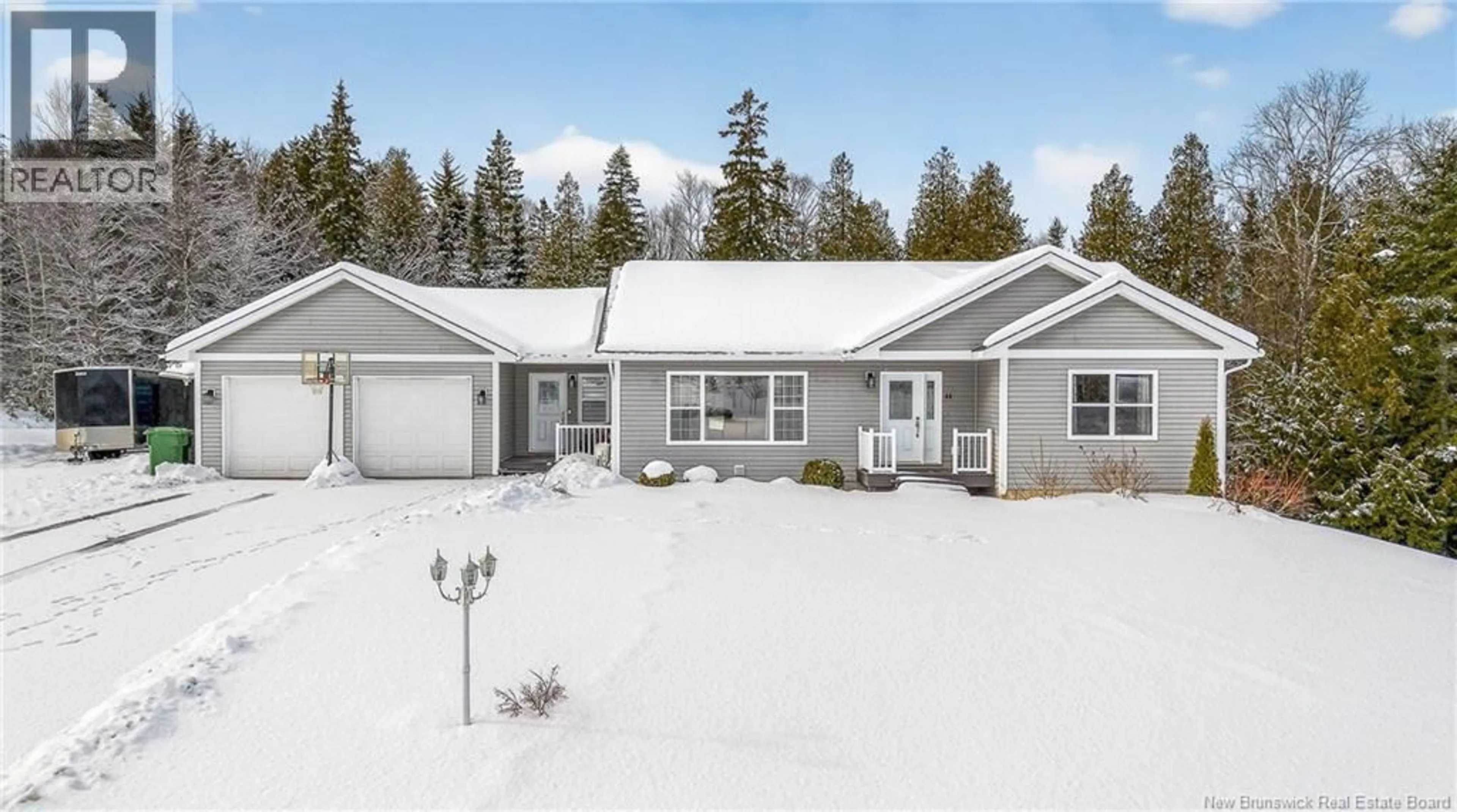 Home with vinyl exterior material, street for 44 SAXON DRIVE, Quispamsis New Brunswick E2G0E3