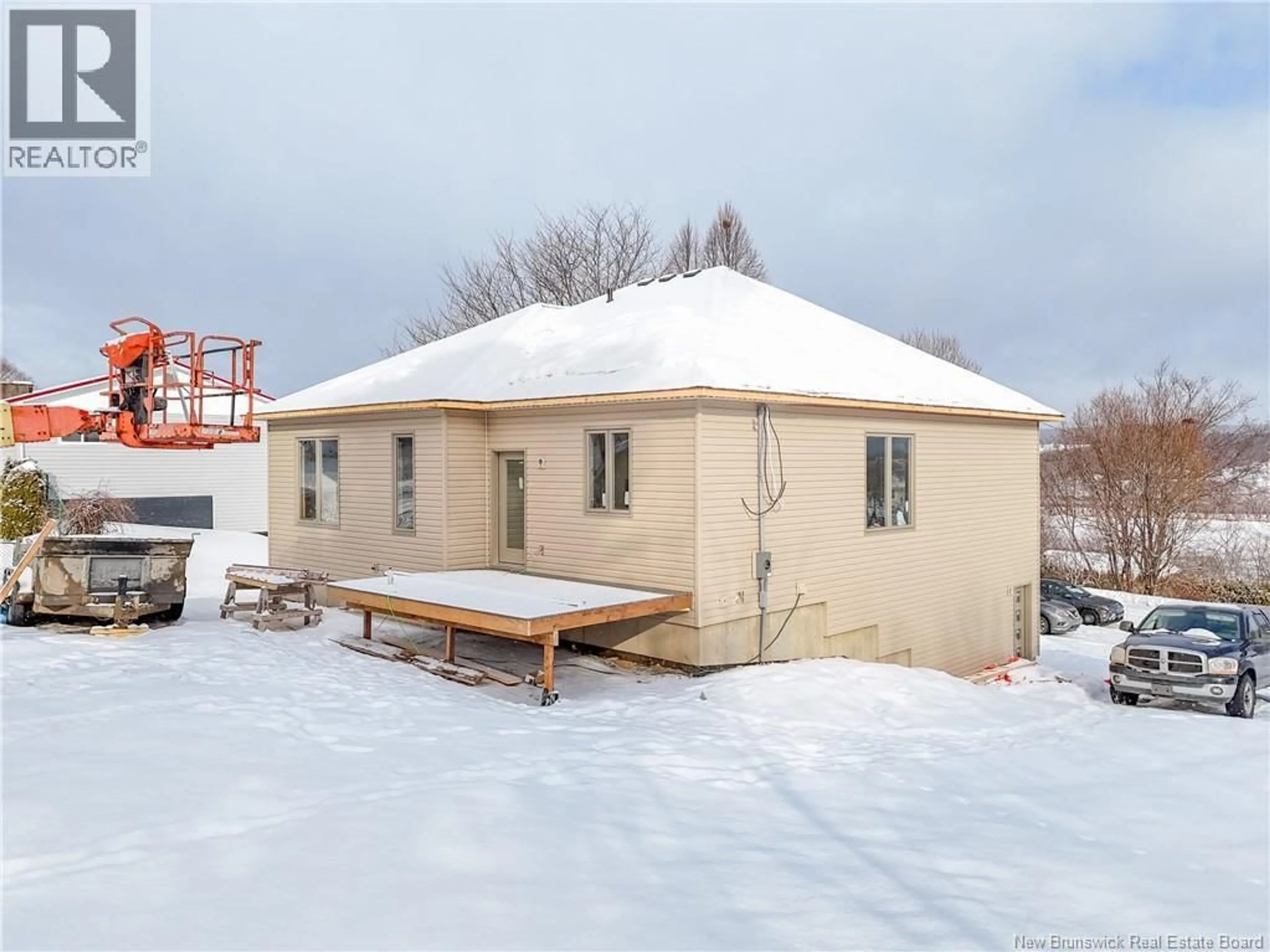 Unknown for 16 MAYFLOWER STREET, Fredericton New Brunswick E3C1L5