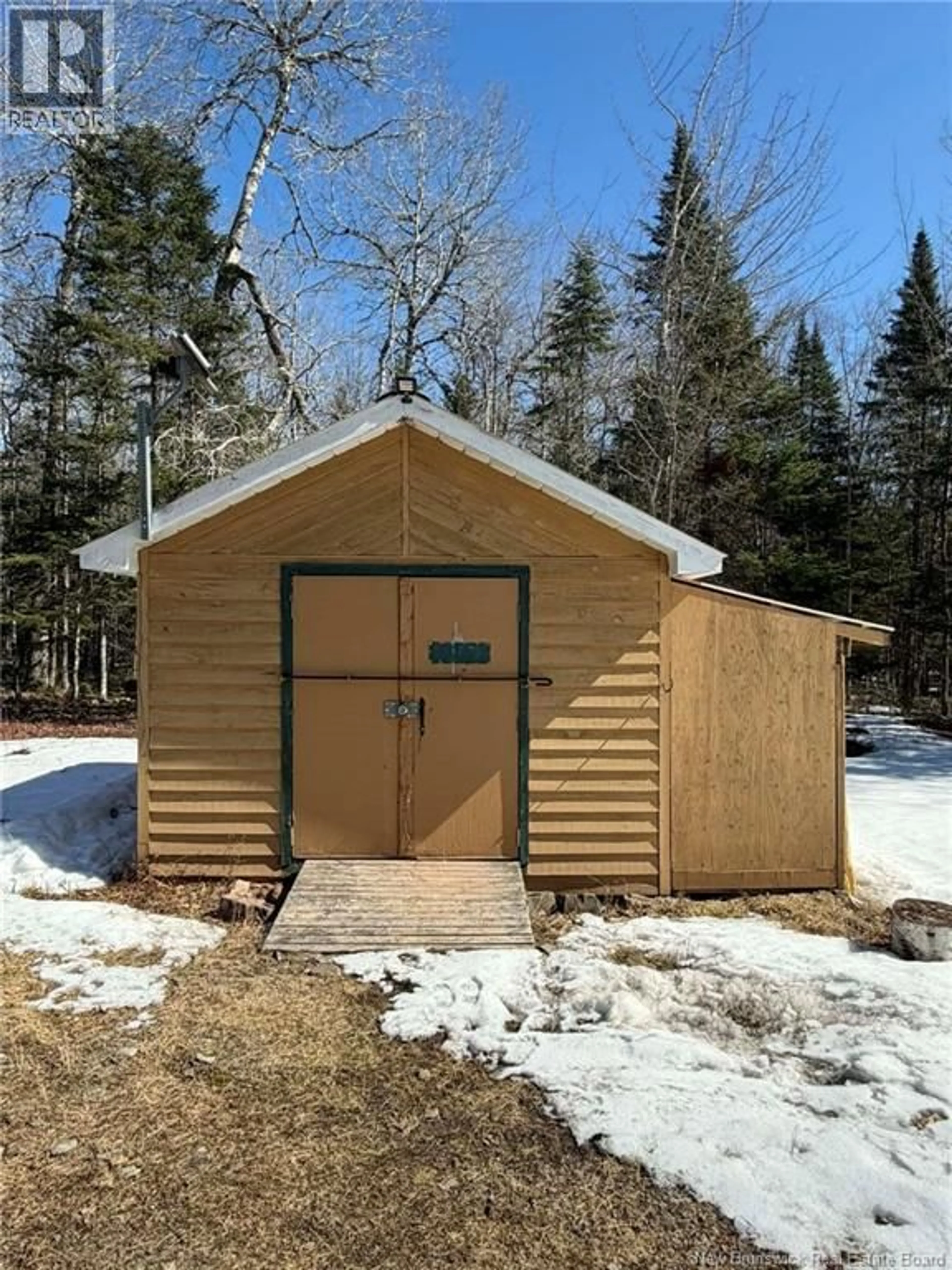 Shed for 140 PINE TREE LANE, Hunters Home New Brunswick E4C3J6
