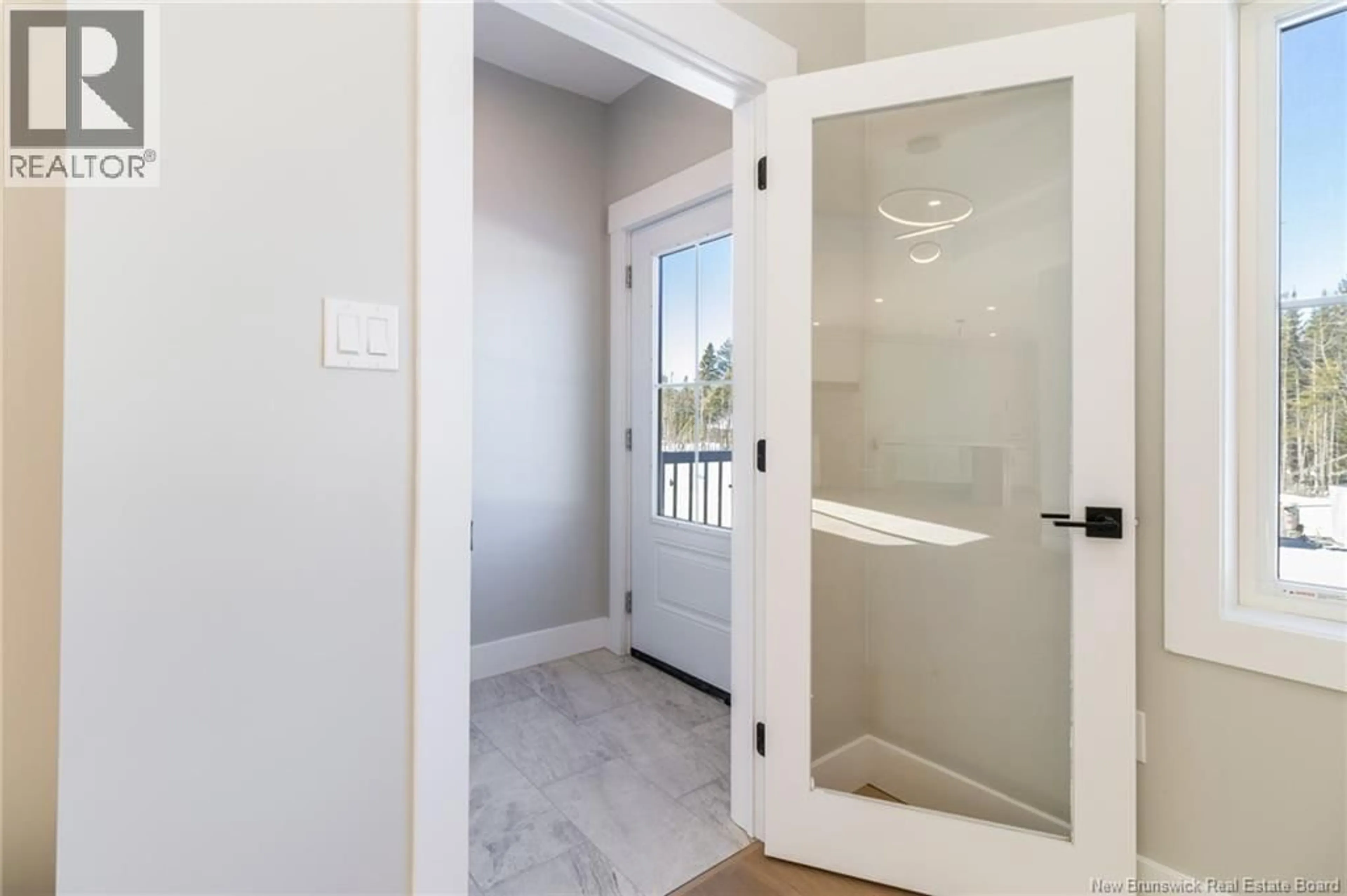 Indoor entryway for 46 SANDLEWOOD LANE, Douglas New Brunswick E3A0E7