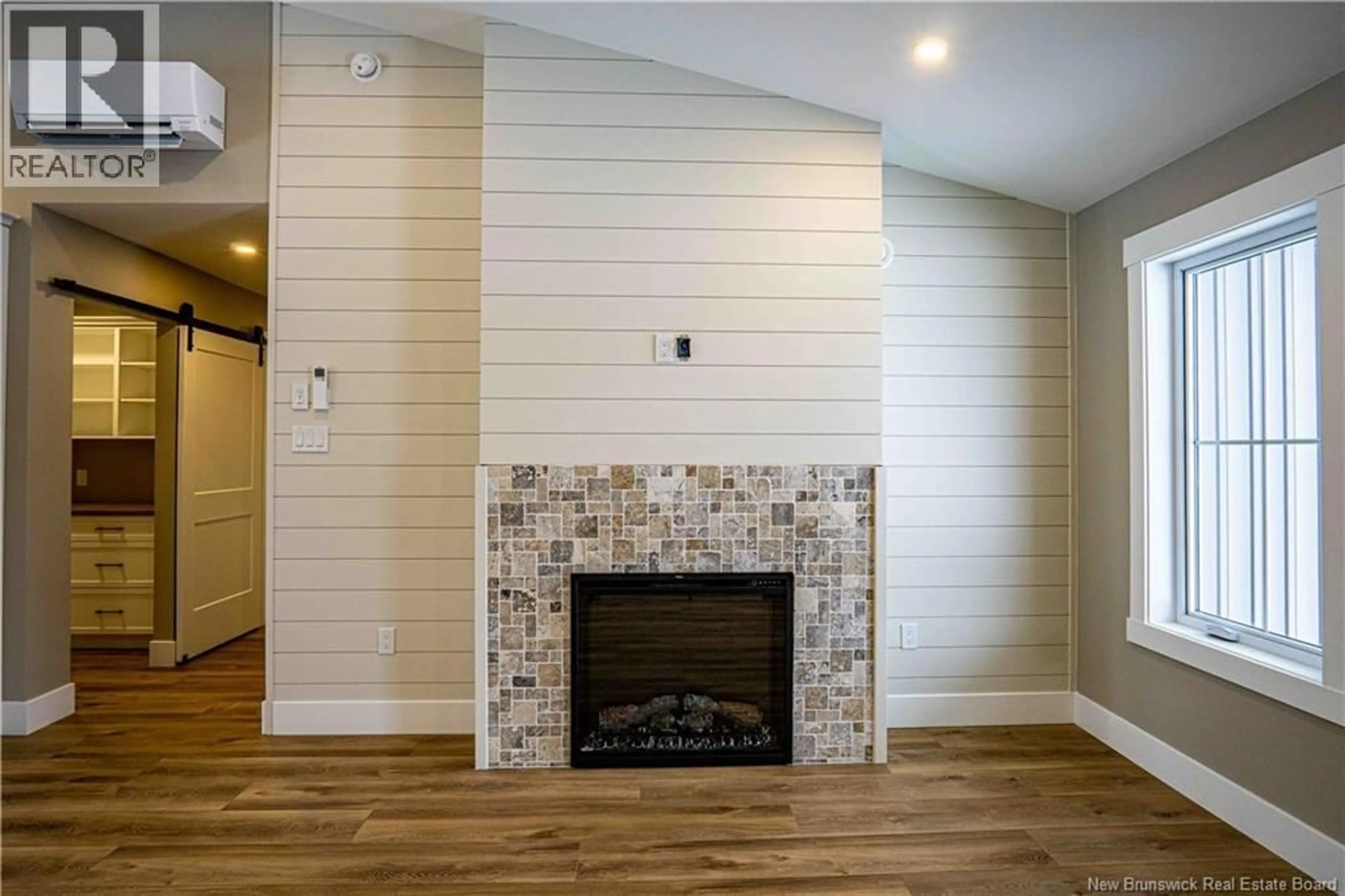 A pic of a room for 13 GEYSSEN COURT, Fredericton New Brunswick E3G0K8