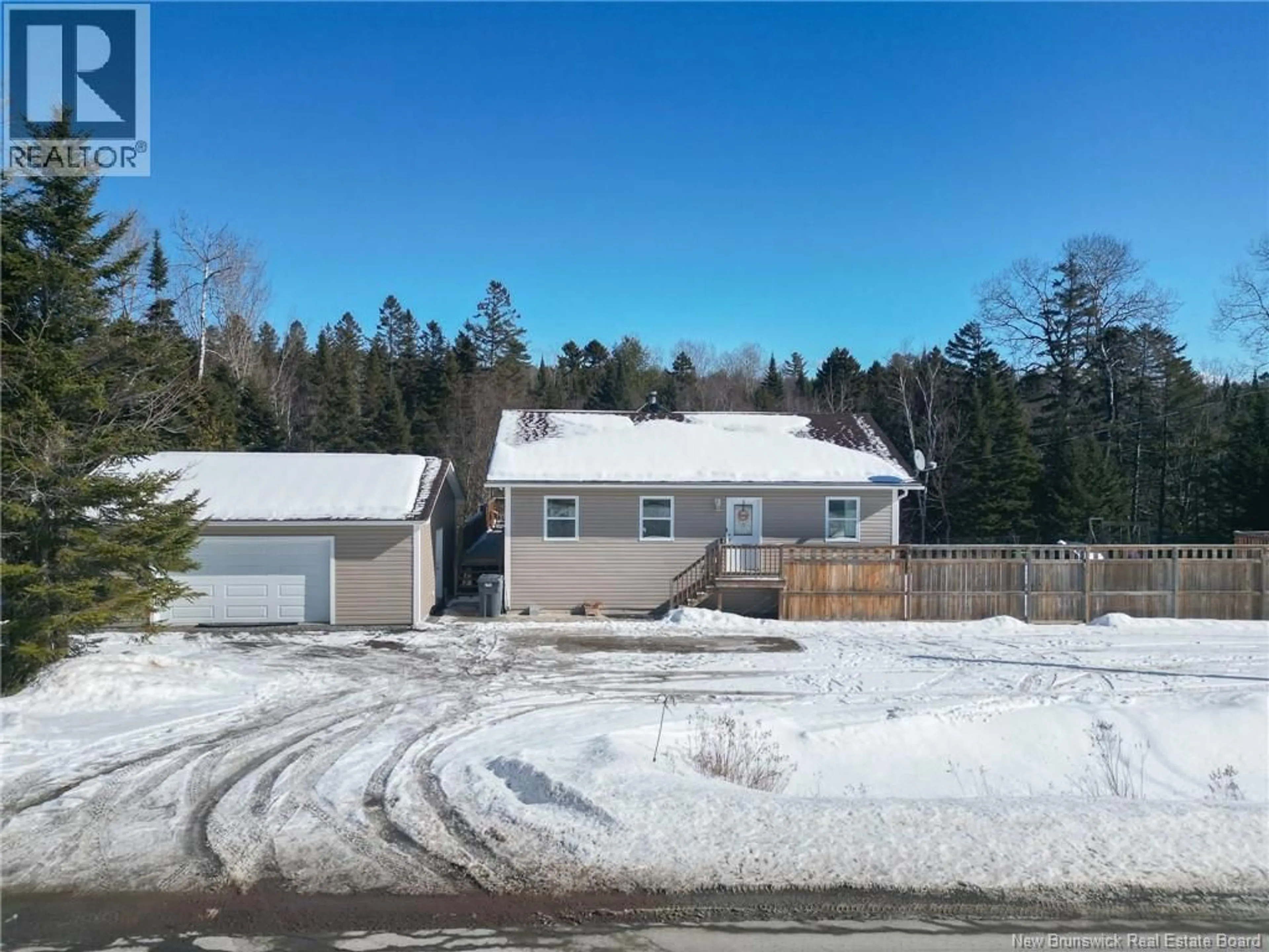 A pic from outside/outdoor area/front of a property/back of a property/a pic from drone, street for 1458 ROUTE 620, Estey's Bridge New Brunswick E3G6K7