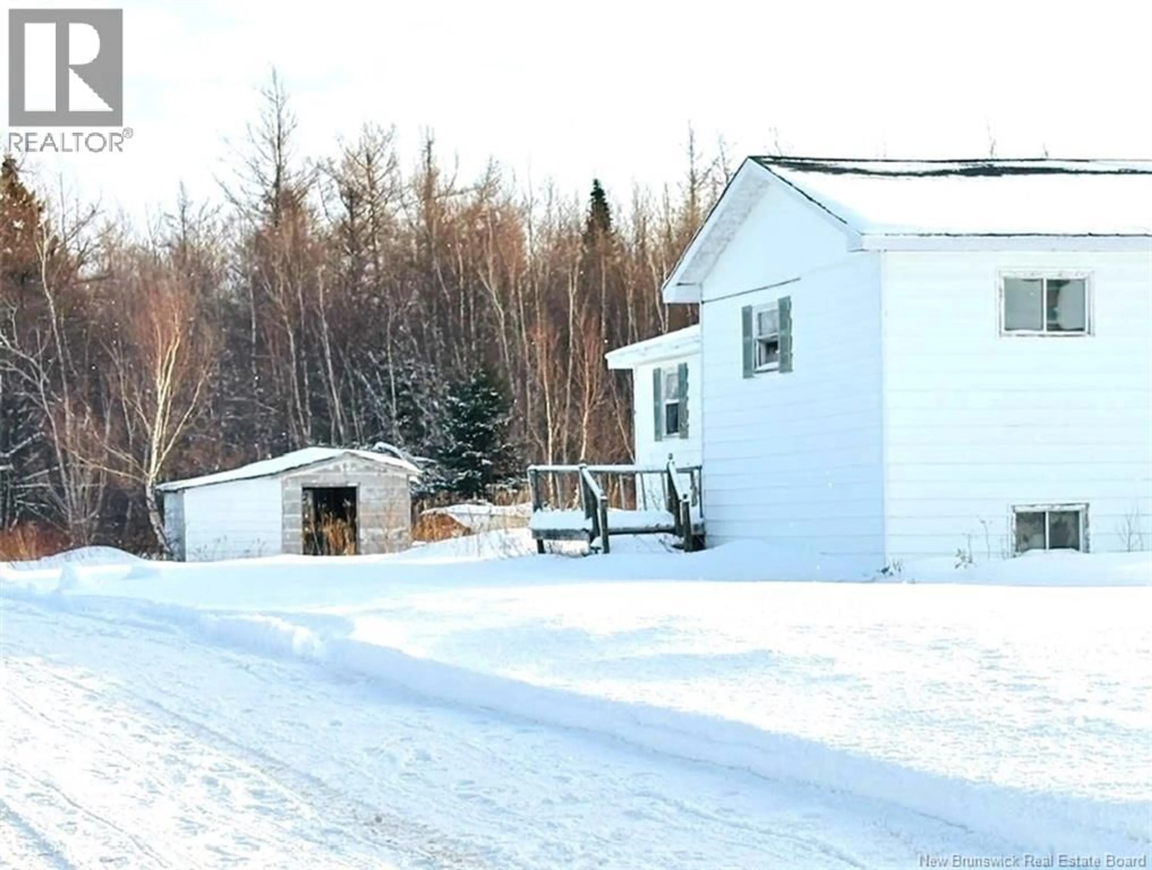 Shed for 5323 ROUTE 117, Baie-Sainte-Anne New Brunswick E9A1E4