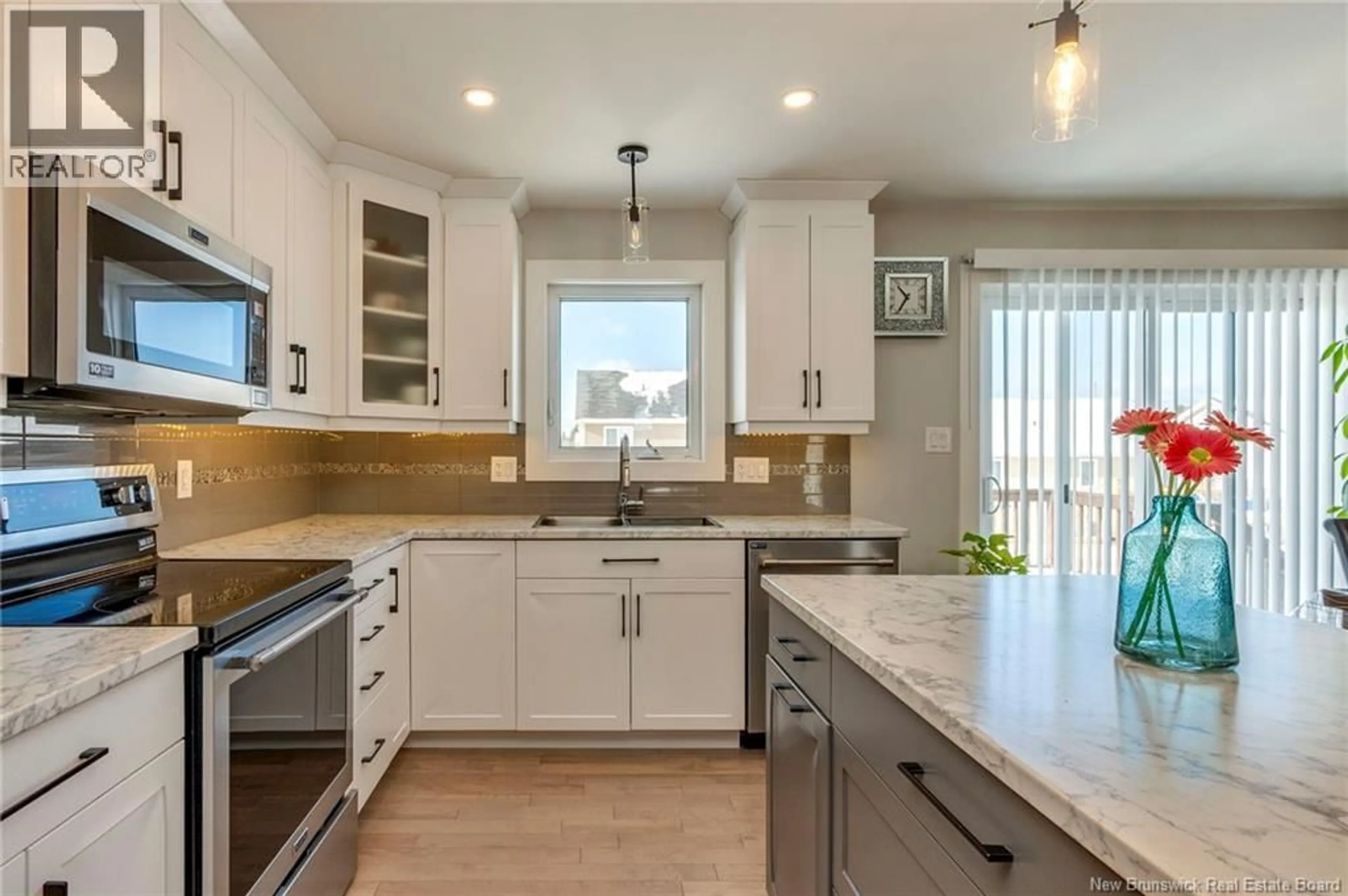 Open concept kitchen, unknown for 46 AMITY STREET, Moncton New Brunswick E1G0Z8