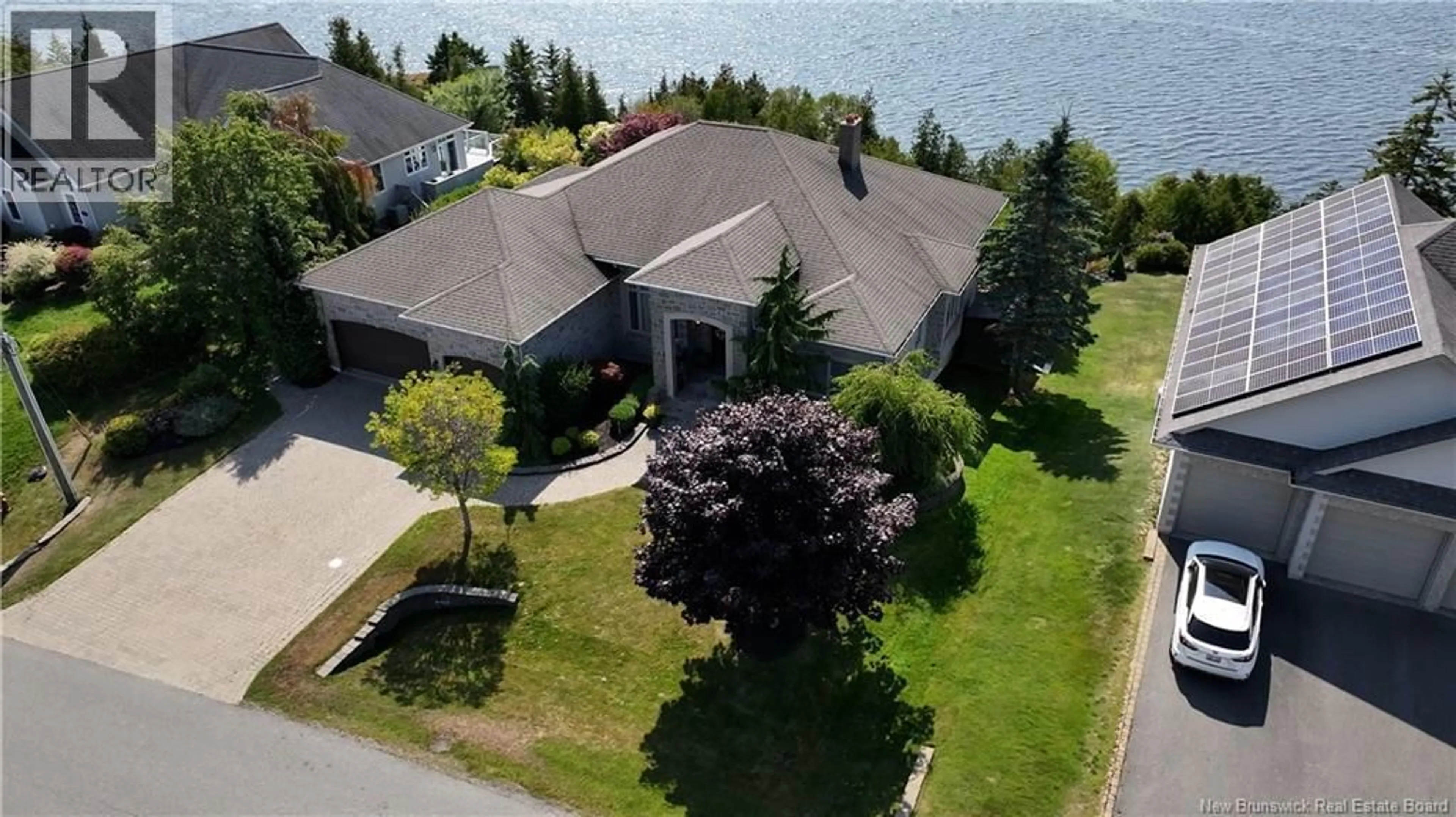 A pic from outside/outdoor area/front of a property/back of a property/a pic from drone, water/lake/river/ocean view for 43 ANCHORAGE AVENUE, Saint John New Brunswick E2K5R3