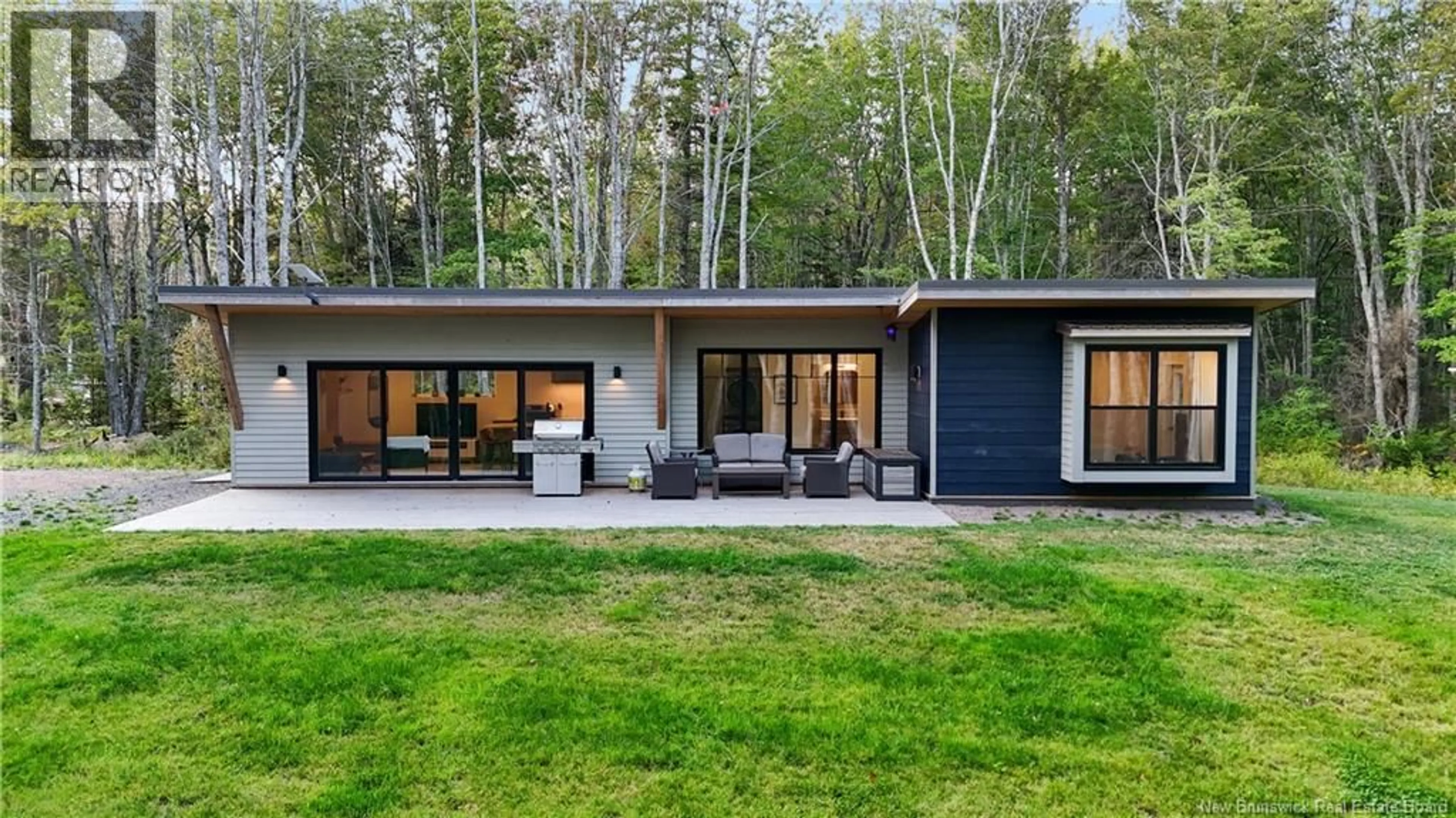 Home with vinyl exterior material, unknown for 485 SQUARE LAKE ROAD, Beaubassin East New Brunswick E4P6G7