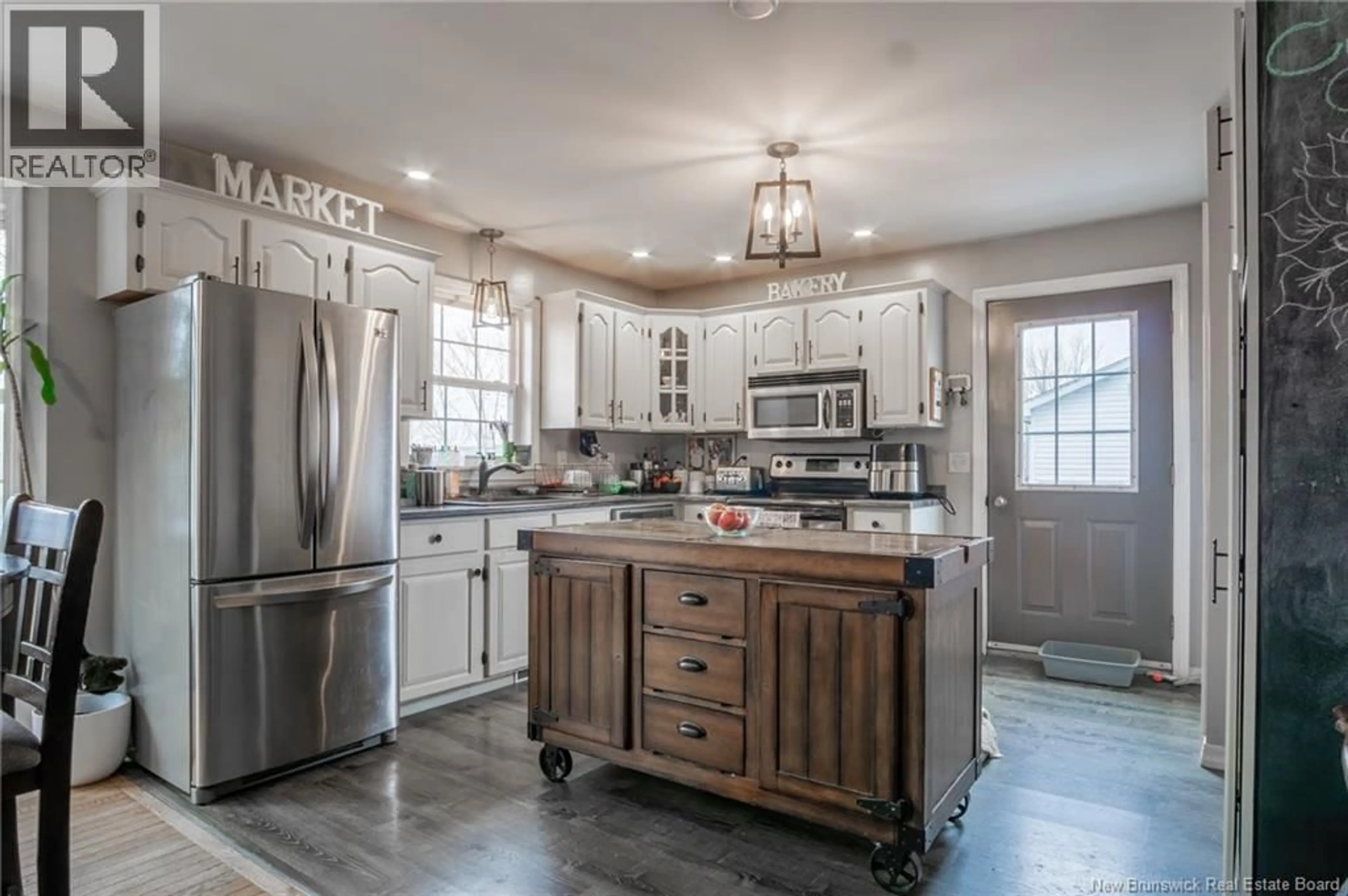 Open concept kitchen, unknown for 316 MILLTOWN BOULEVARD, St. Stephen New Brunswick E3L1H9