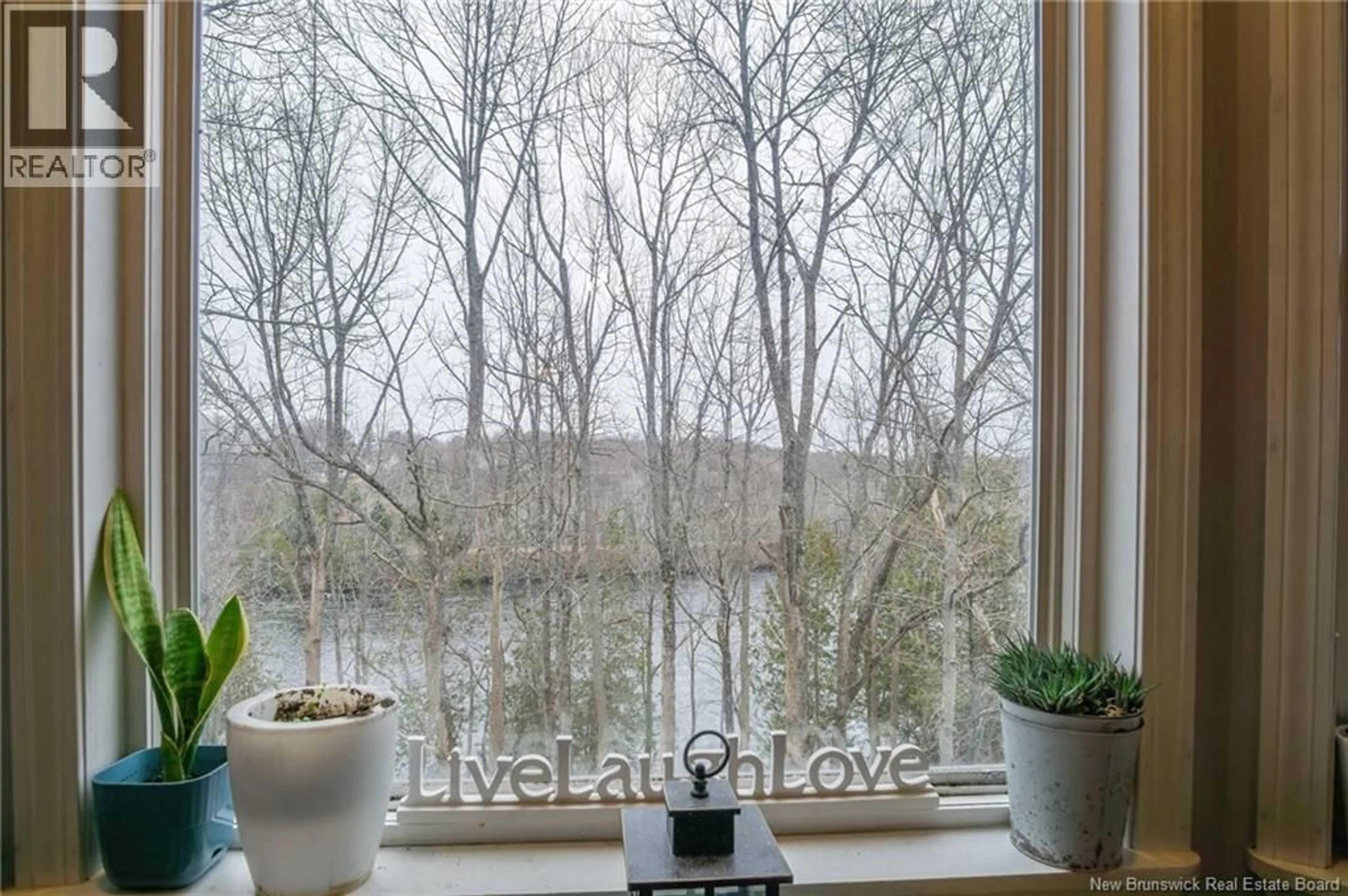 A pic of a room for 316 MILLTOWN BOULEVARD, St. Stephen New Brunswick E3L1H9