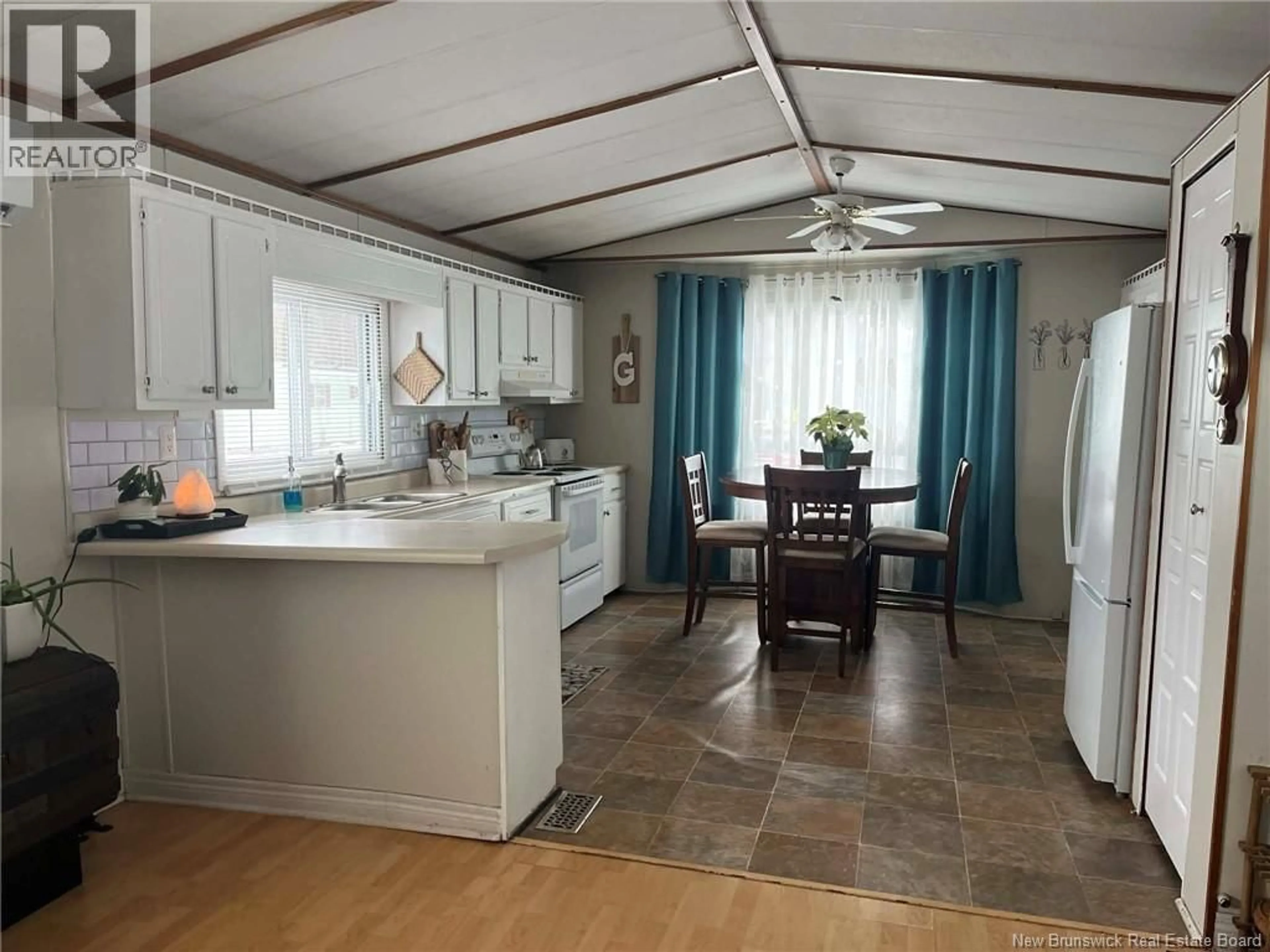 Unknown for 3 LEE AVENUE, Sussex Corner New Brunswick E4E2W4