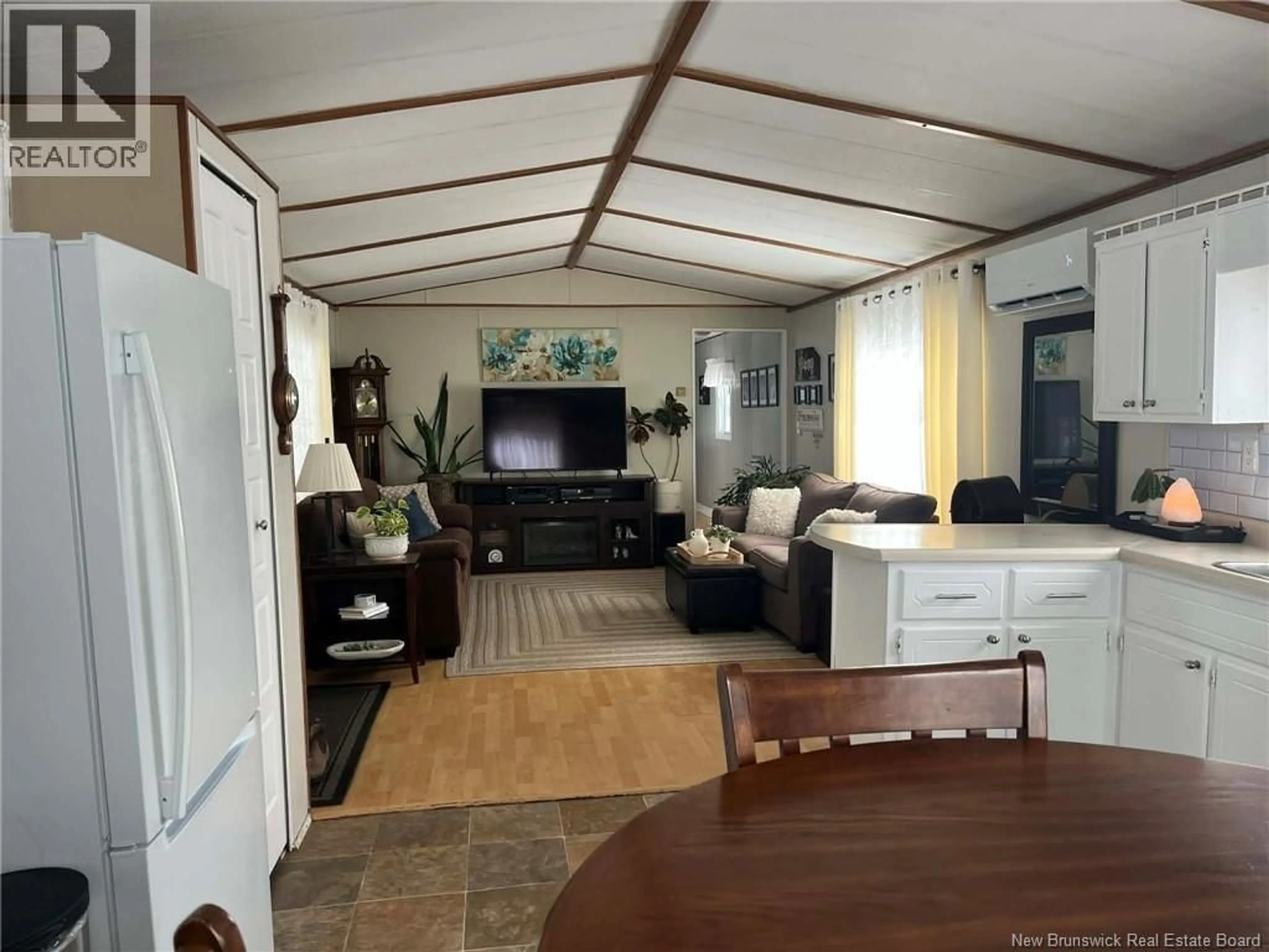 A pic of a room for 3 LEE AVENUE, Sussex Corner New Brunswick E4E2W4