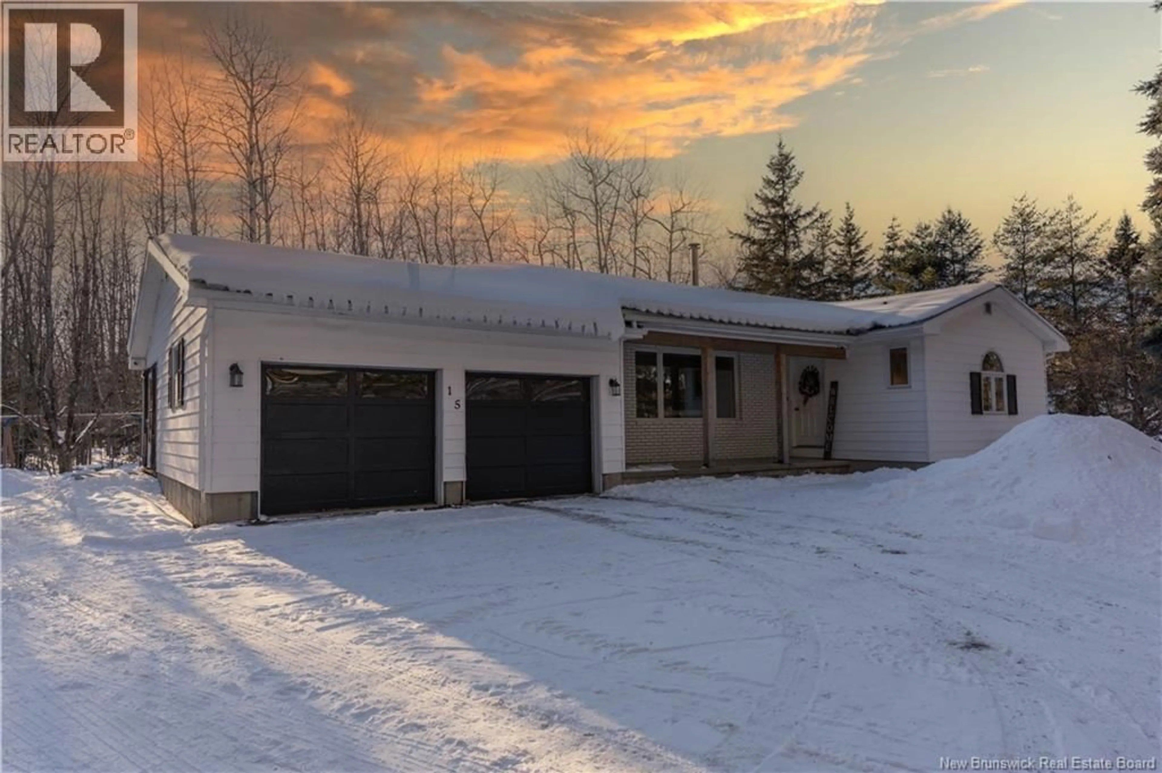 Indoor garage for 15 MCKINNON ROAD, Miramichi New Brunswick E1V5Y1