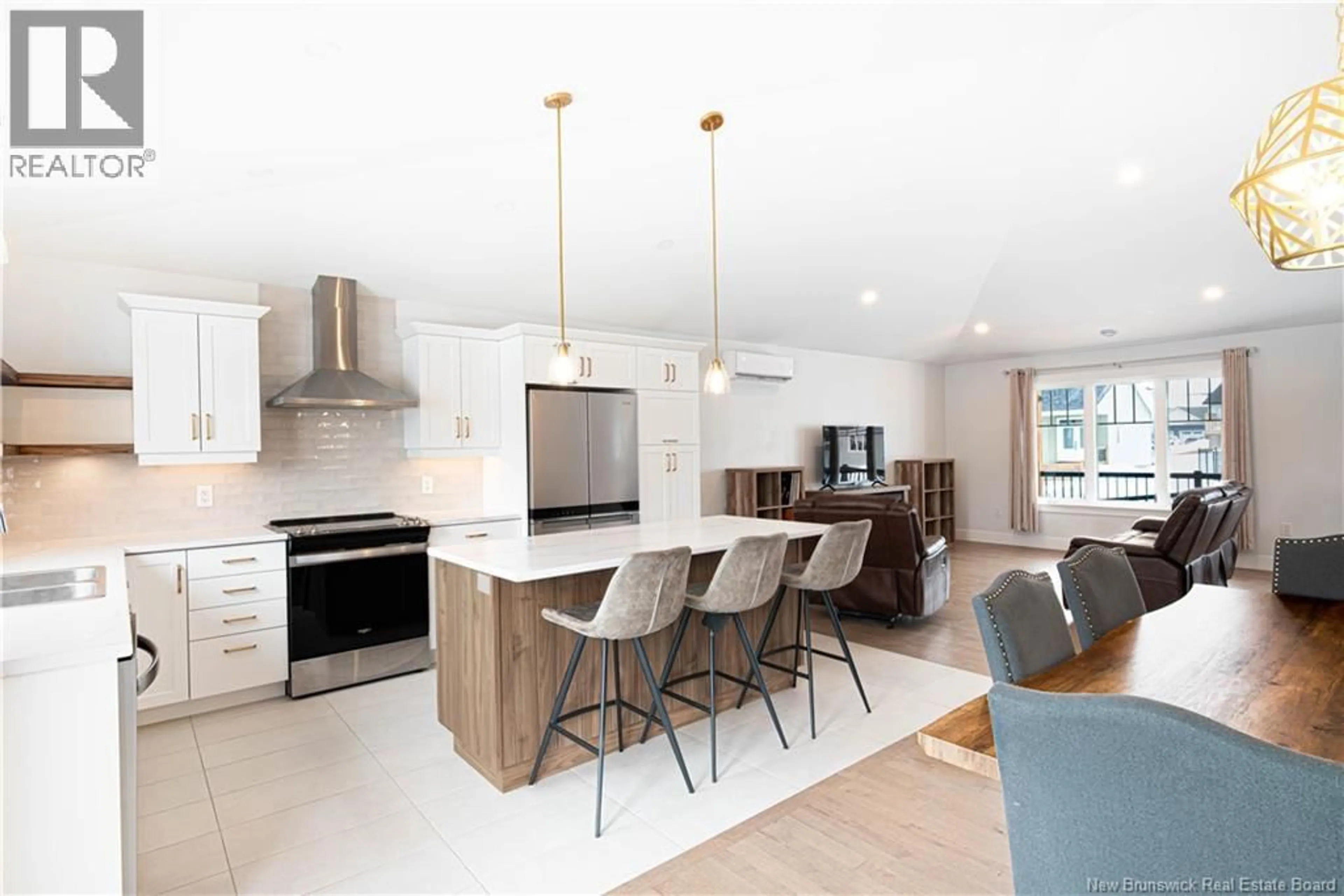 Open concept kitchen, unknown for 25 ROBERT STREET, Shediac New Brunswick E4P0K9