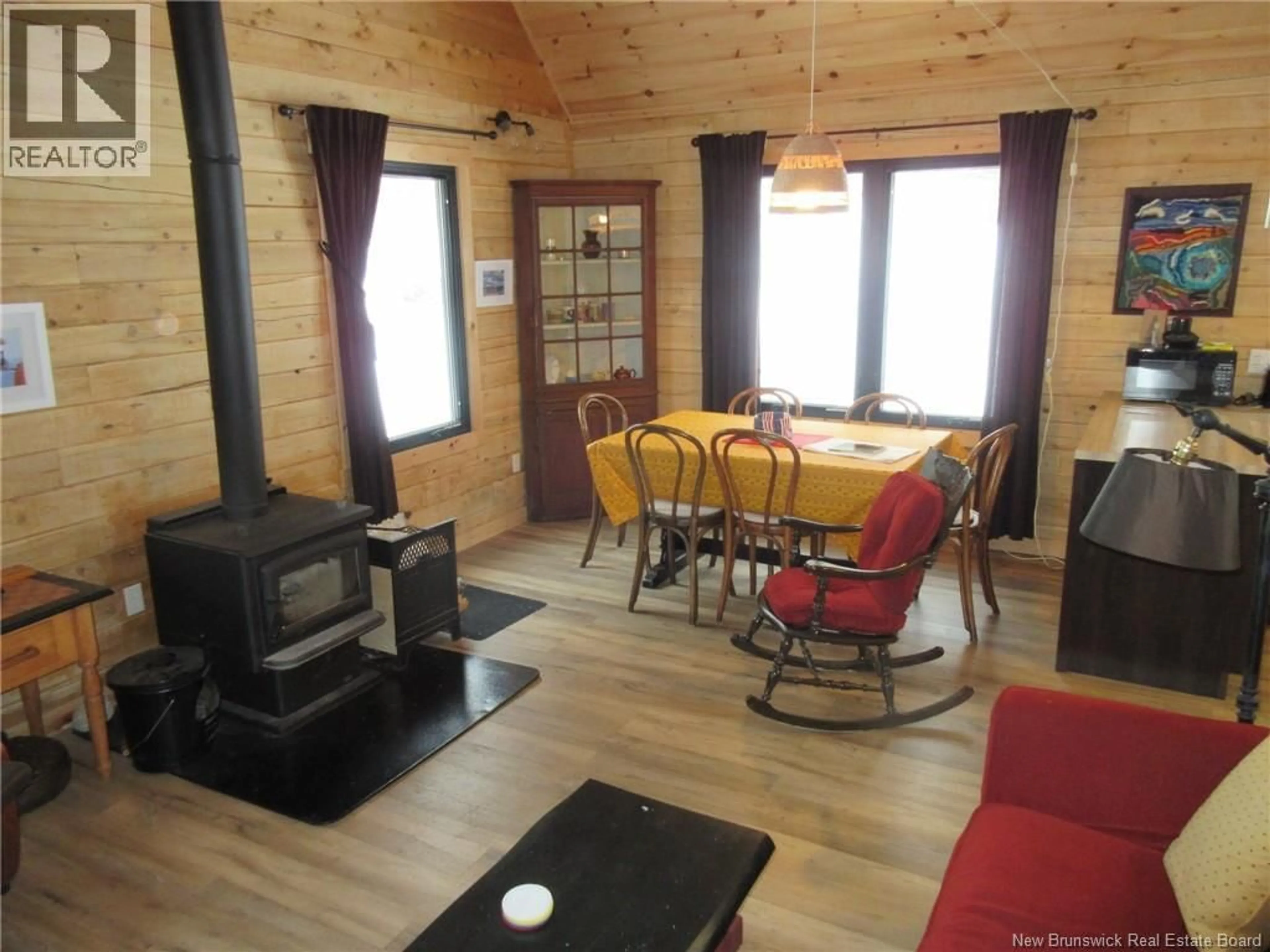 Dining room, wood/laminate floor for 124 CHAMCOOK LAKE ROAD, Chamcook New Brunswick E5B3B5