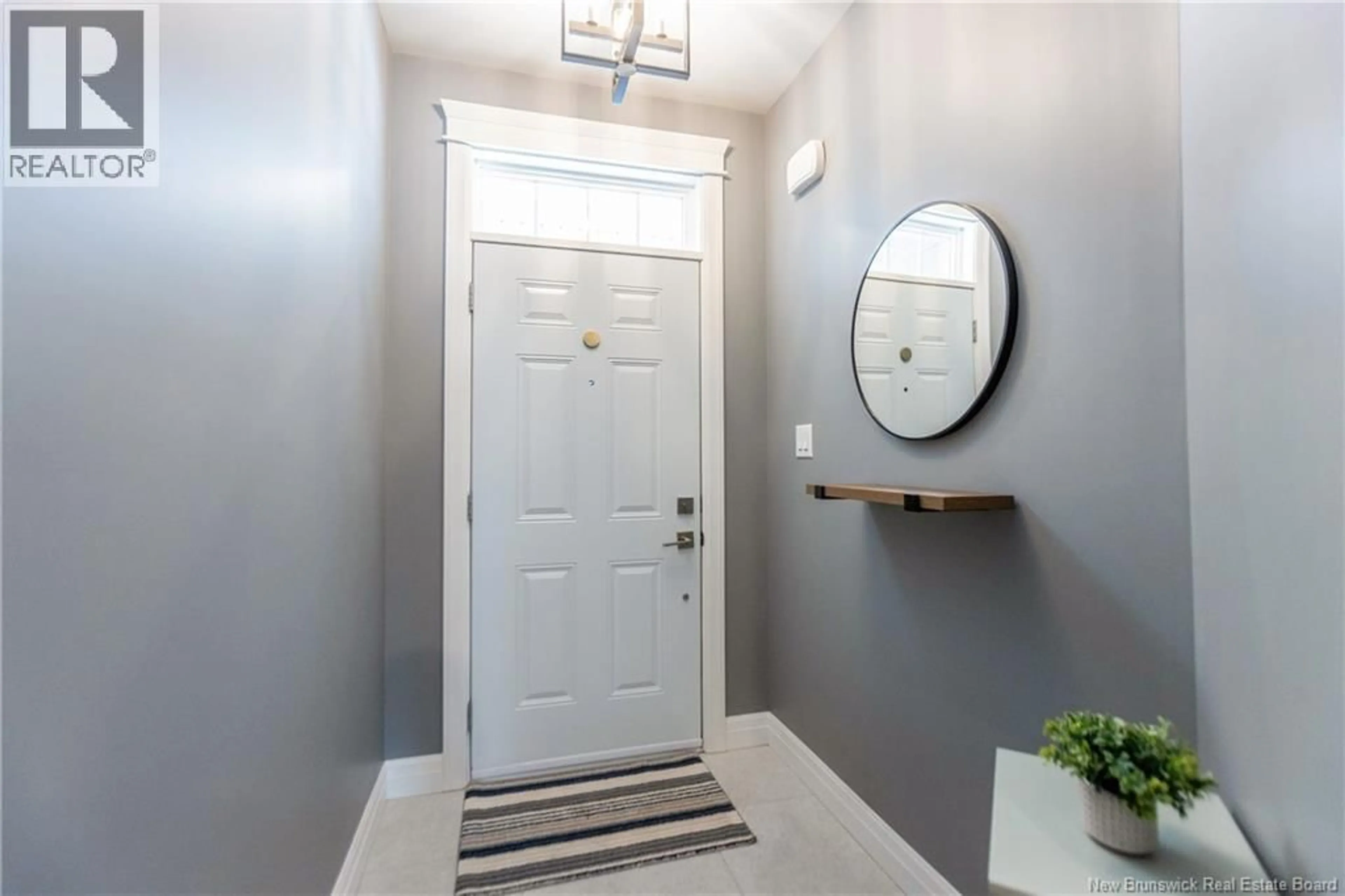 Indoor entryway for 434 ROYAL OAKS BOULEVARD, Moncton New Brunswick E1H3S7