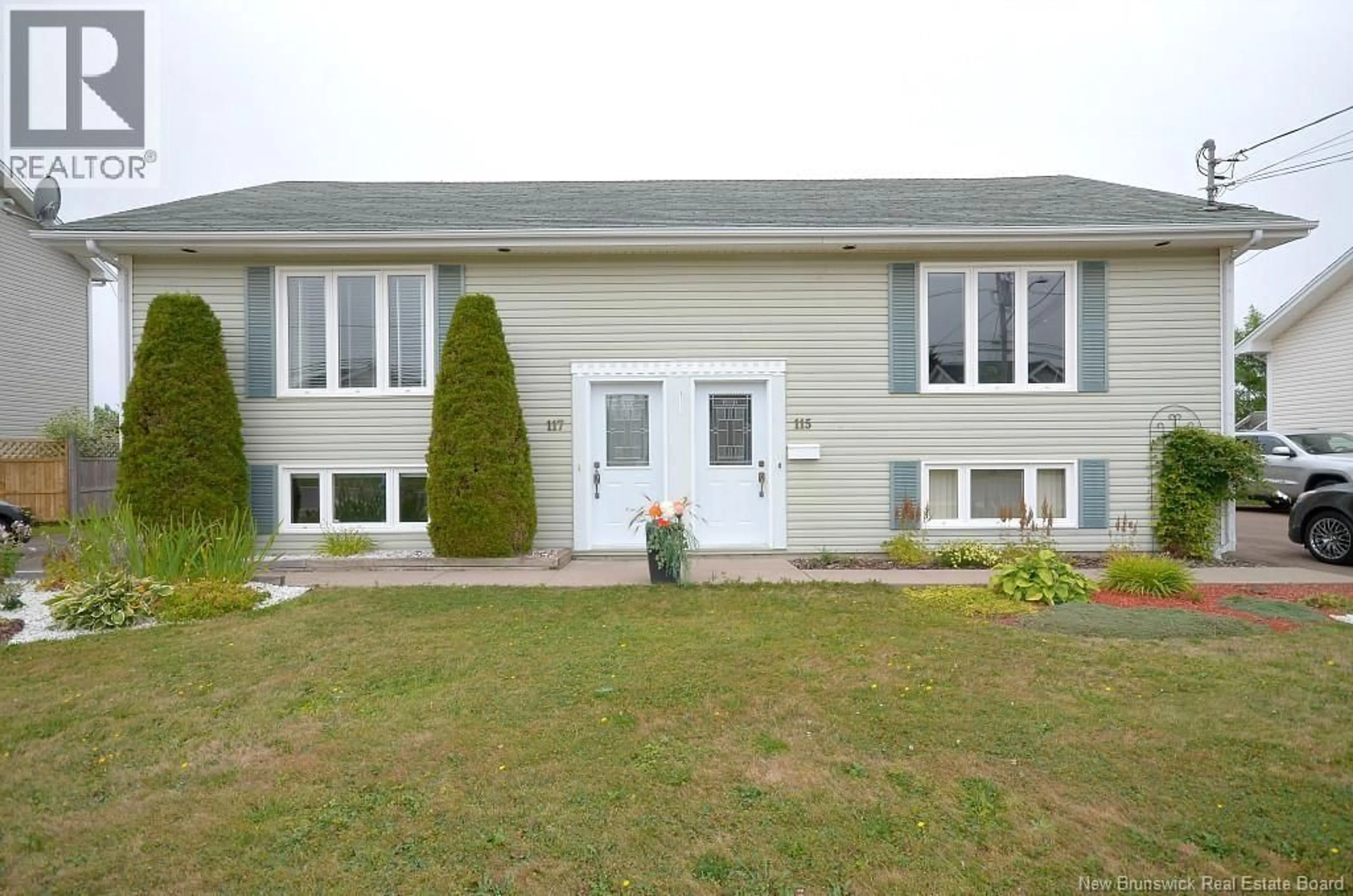 Home with vinyl exterior material, unknown for 117 LONSDALE DRIVE, Moncton New Brunswick E1G3H9